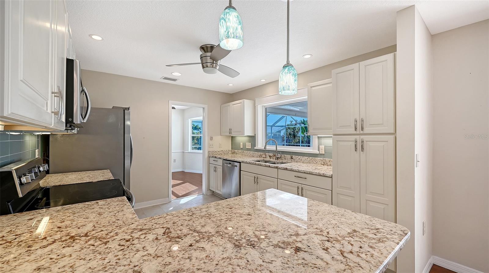 VILLAGE GREEN OF BRADENTON - Residential