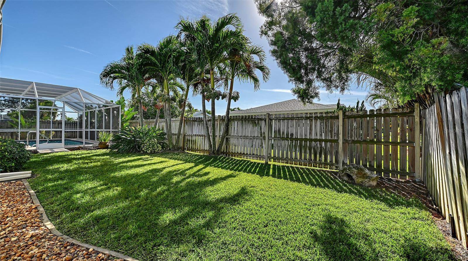 VILLAGE GREEN OF BRADENTON - Residential