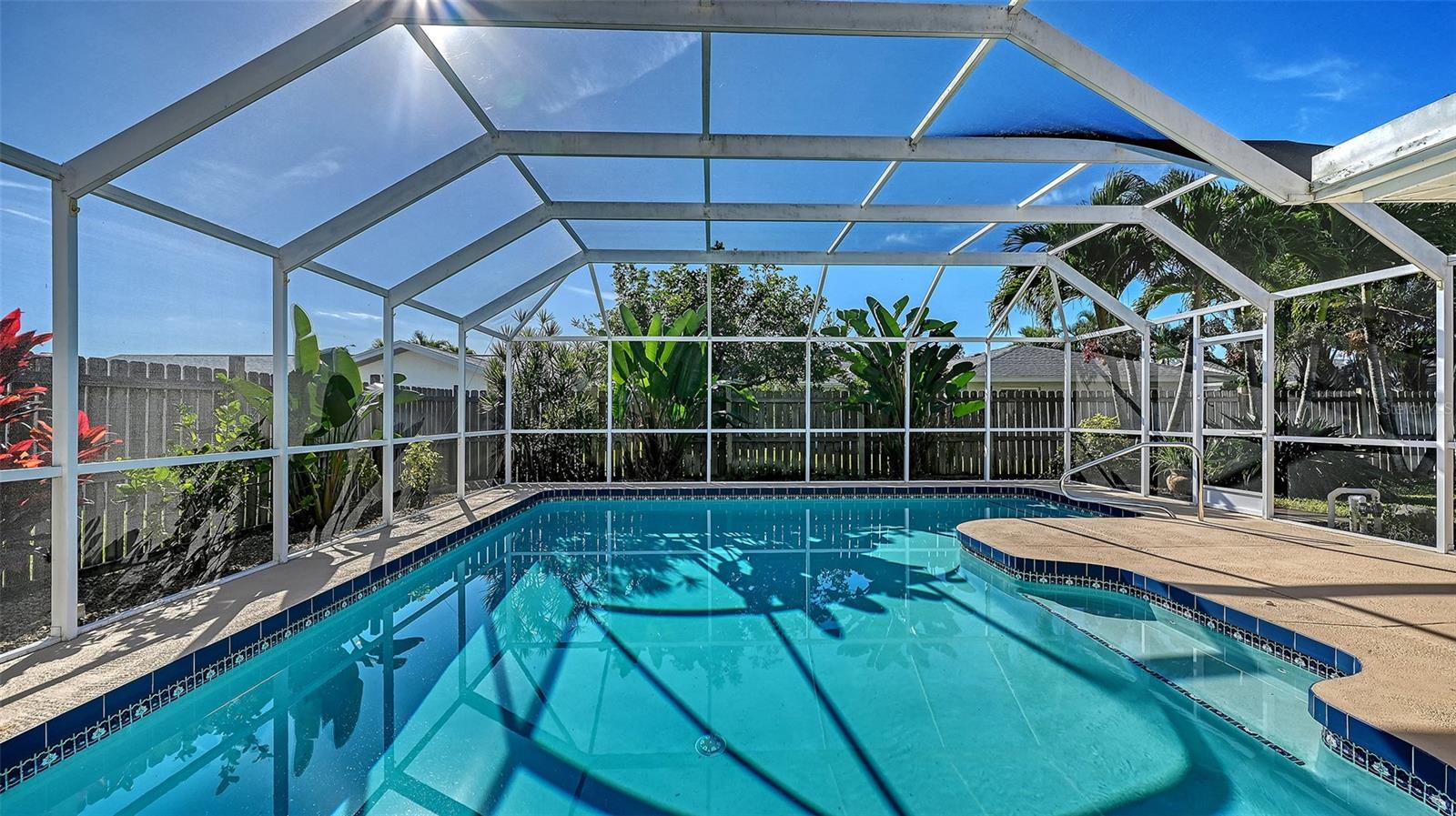 VILLAGE GREEN OF BRADENTON - Residential