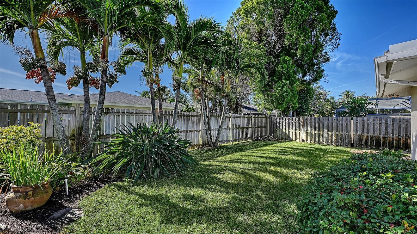 VILLAGE GREEN OF BRADENTON - Residential