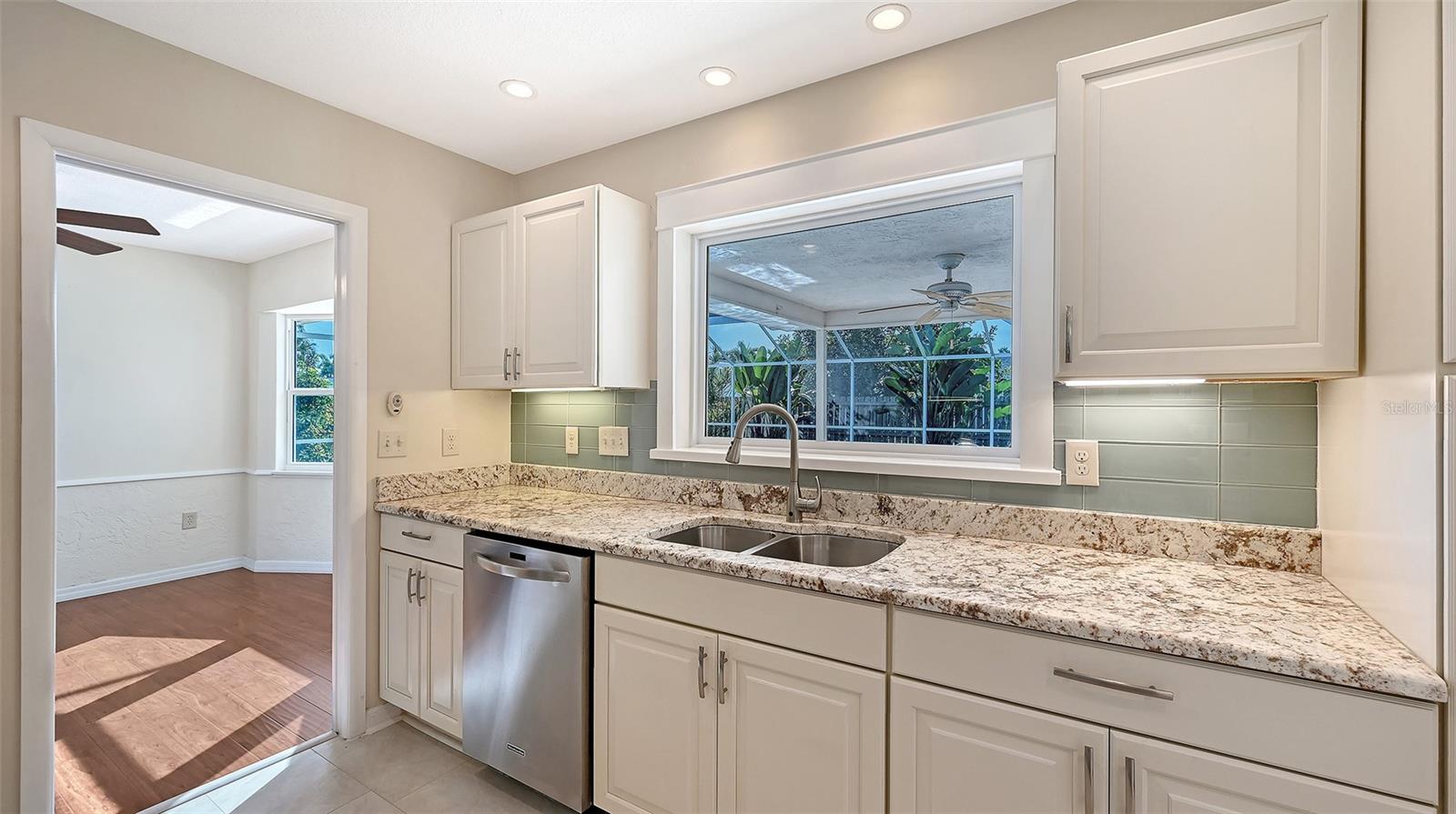 VILLAGE GREEN OF BRADENTON - Residential