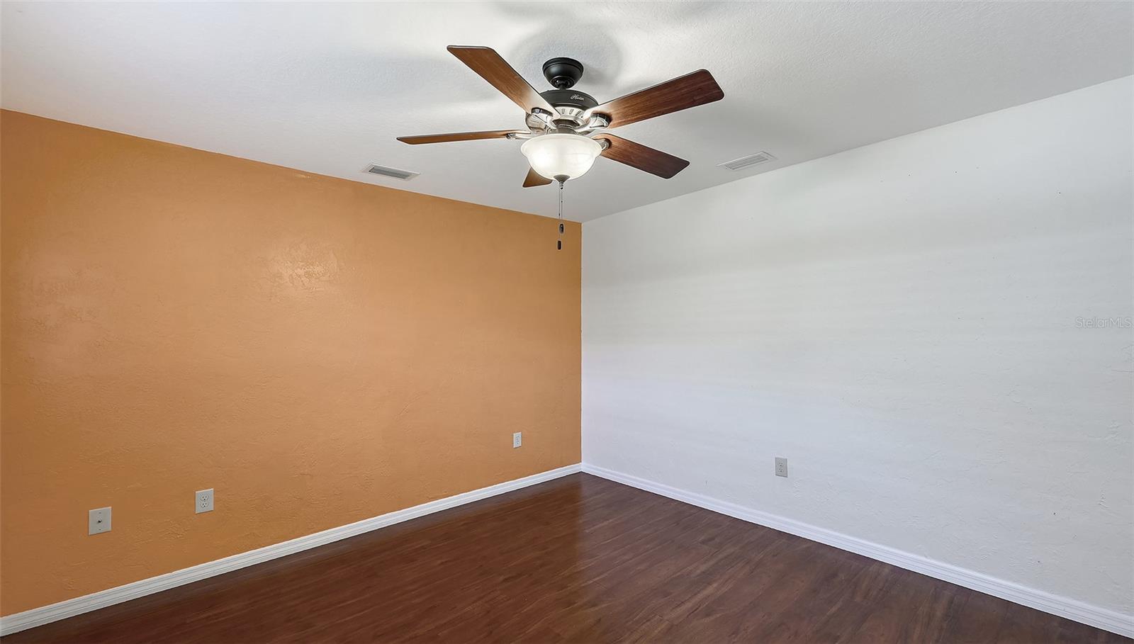 VILLAGE GREEN OF BRADENTON - Residential