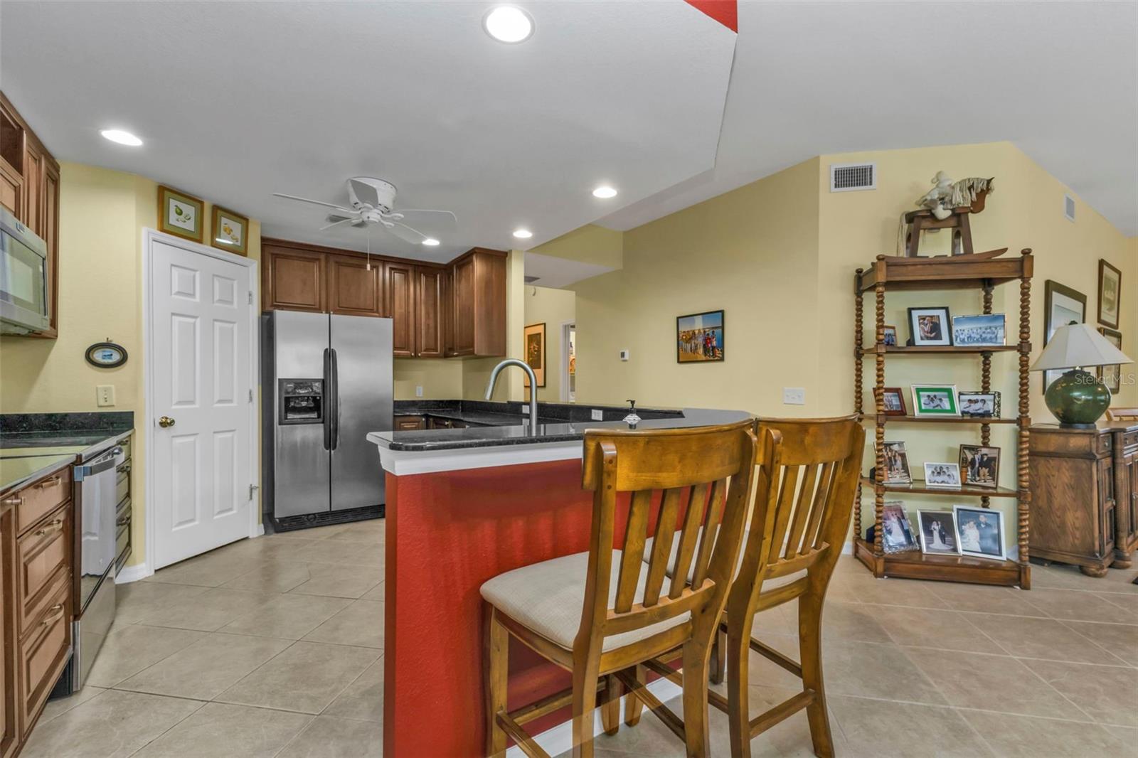 RIVERWOOD - Residential