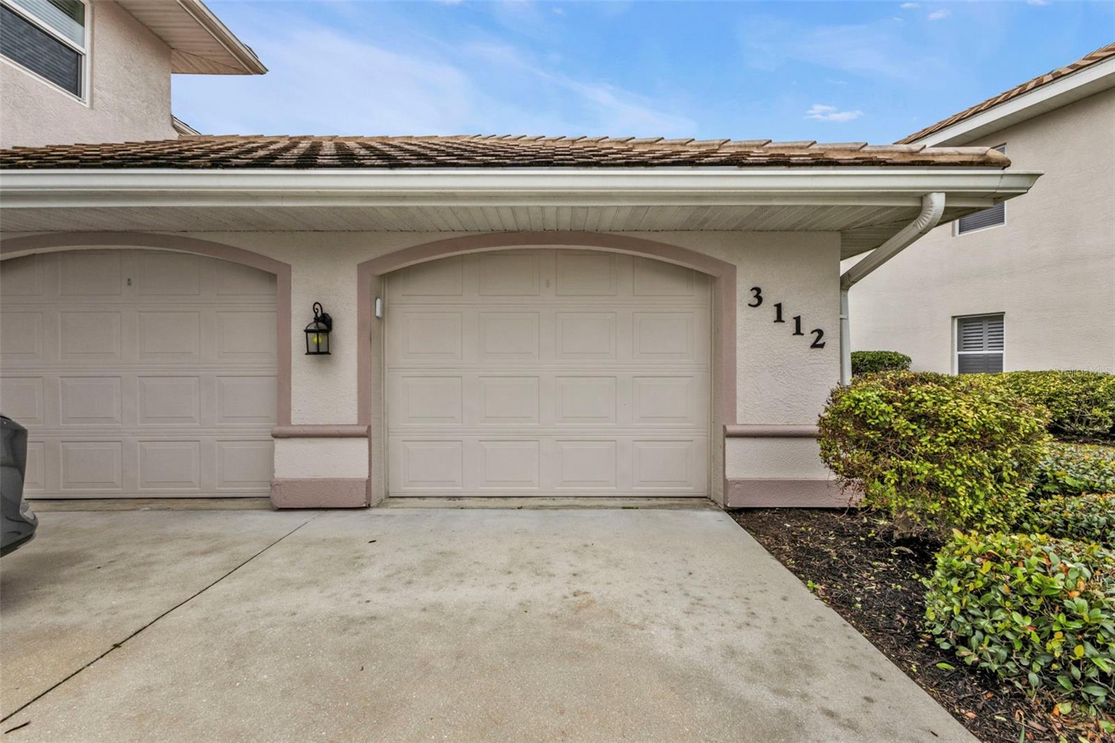 RIVERWOOD - Residential