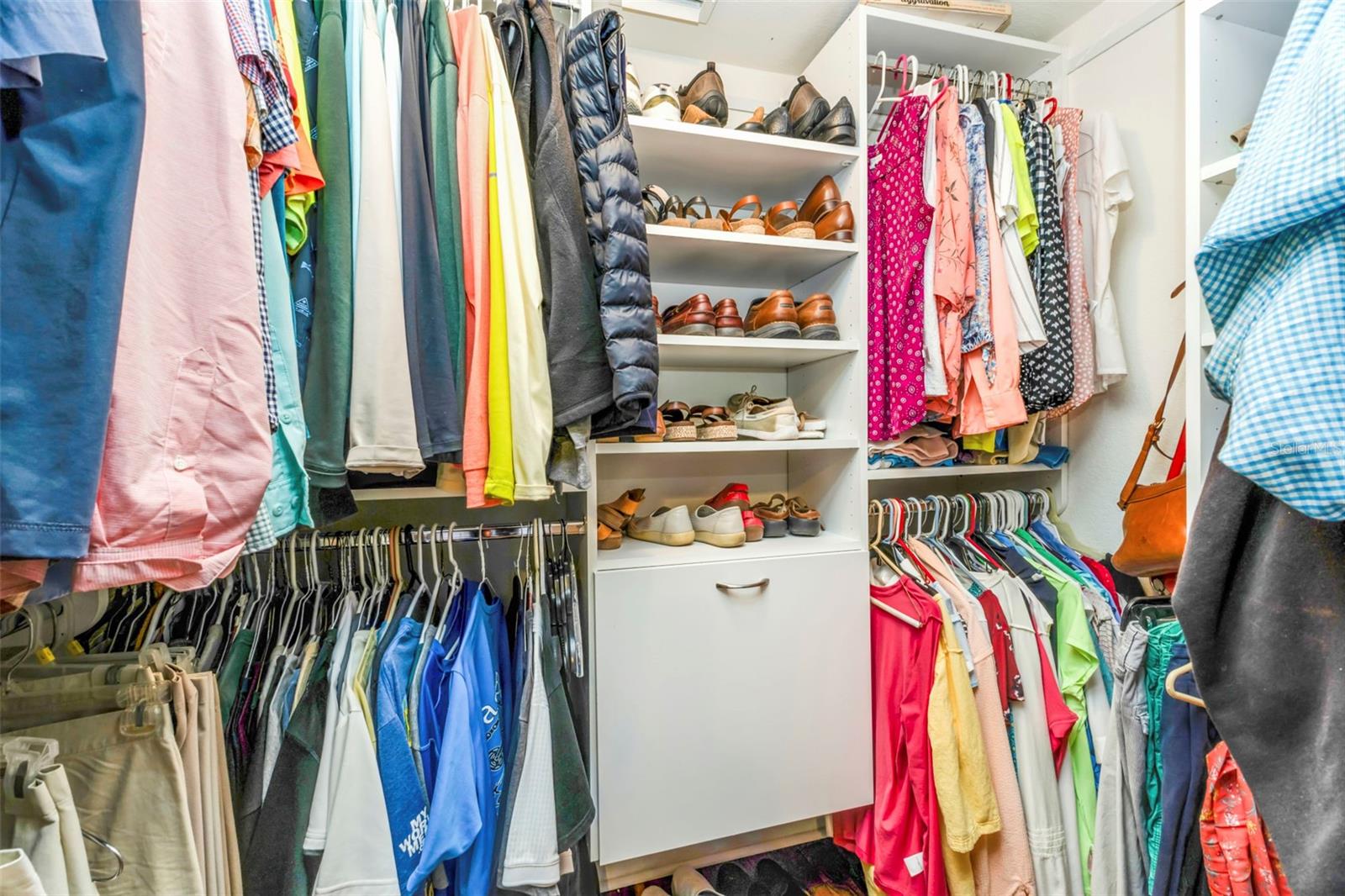 RIVERWOOD - Residential