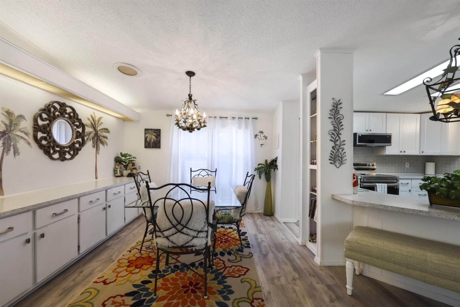 MAPLE LEAF ESTATES - Residential