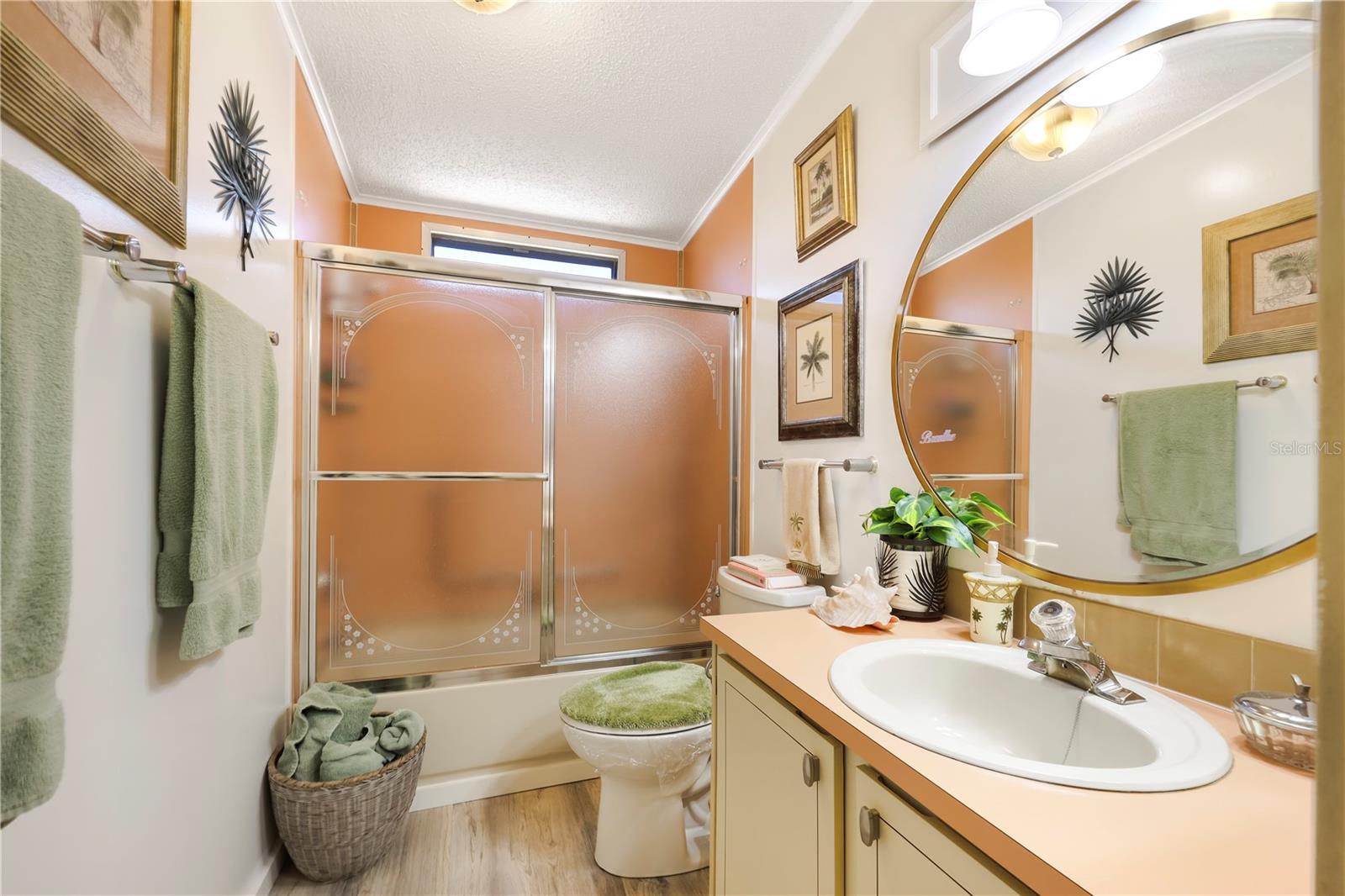 MAPLE LEAF ESTATES - Residential