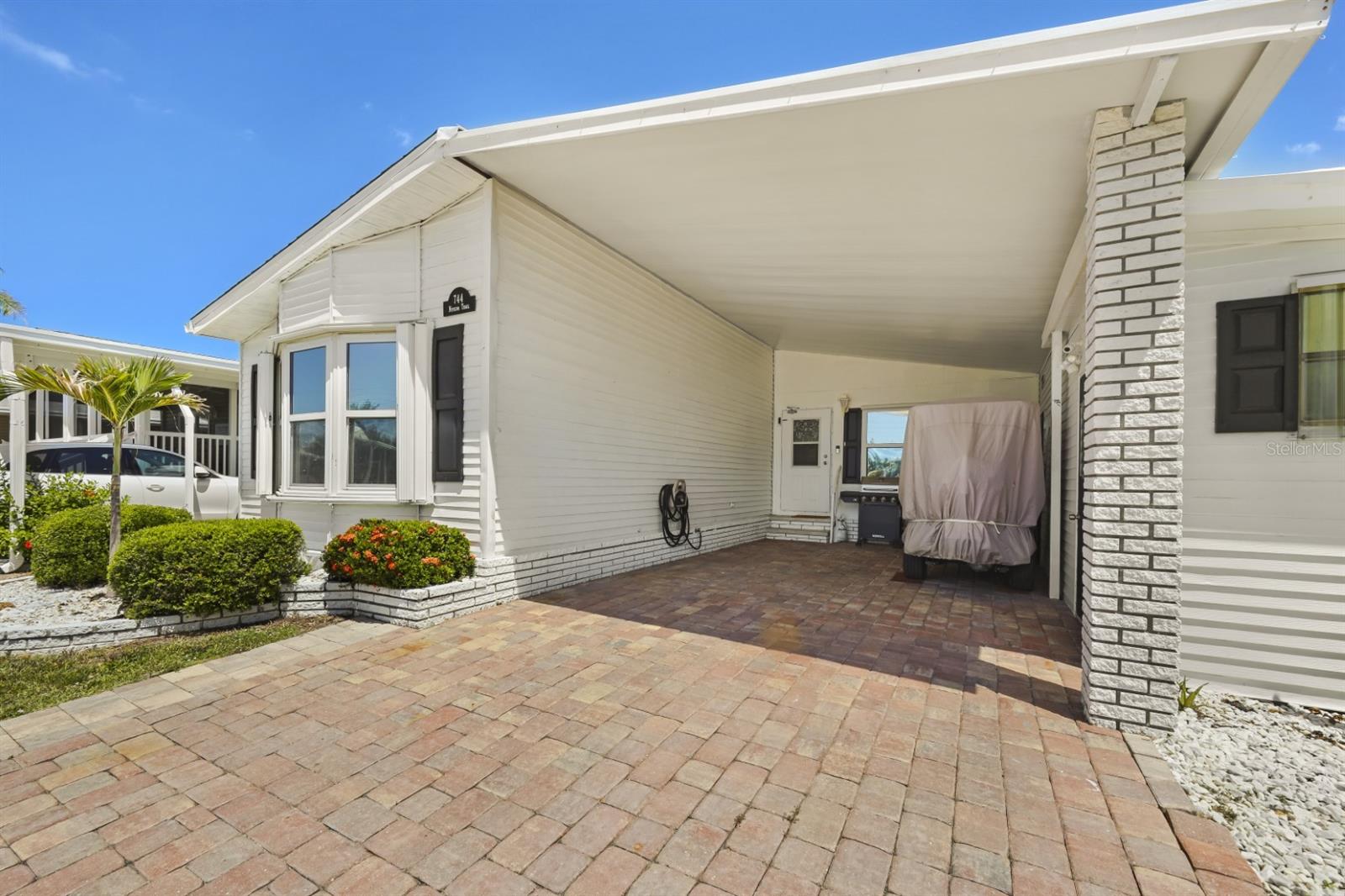 MAPLE LEAF ESTATES - Residential