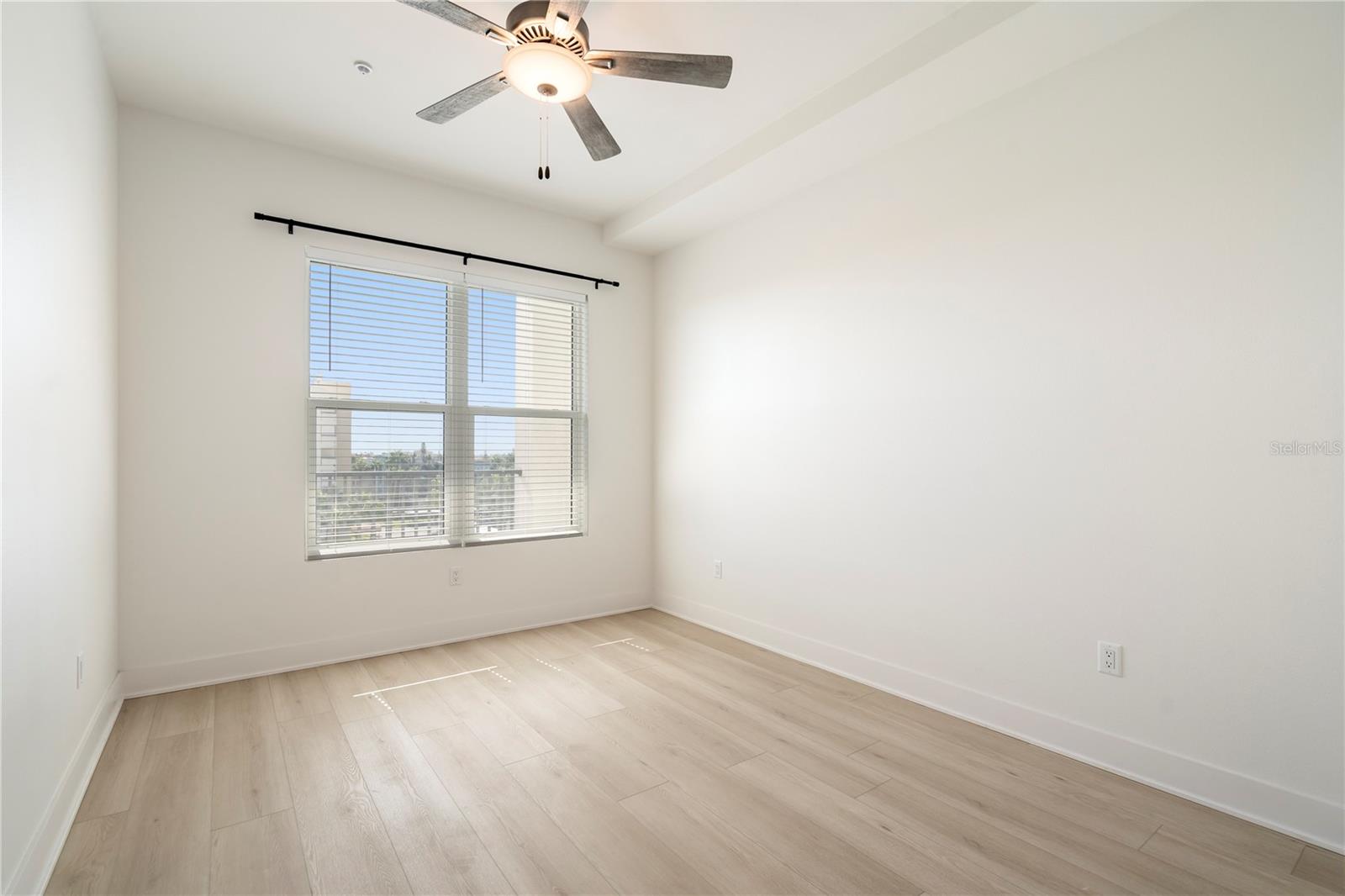 THE RESIDENCES AT TOWN CENTER - Residential