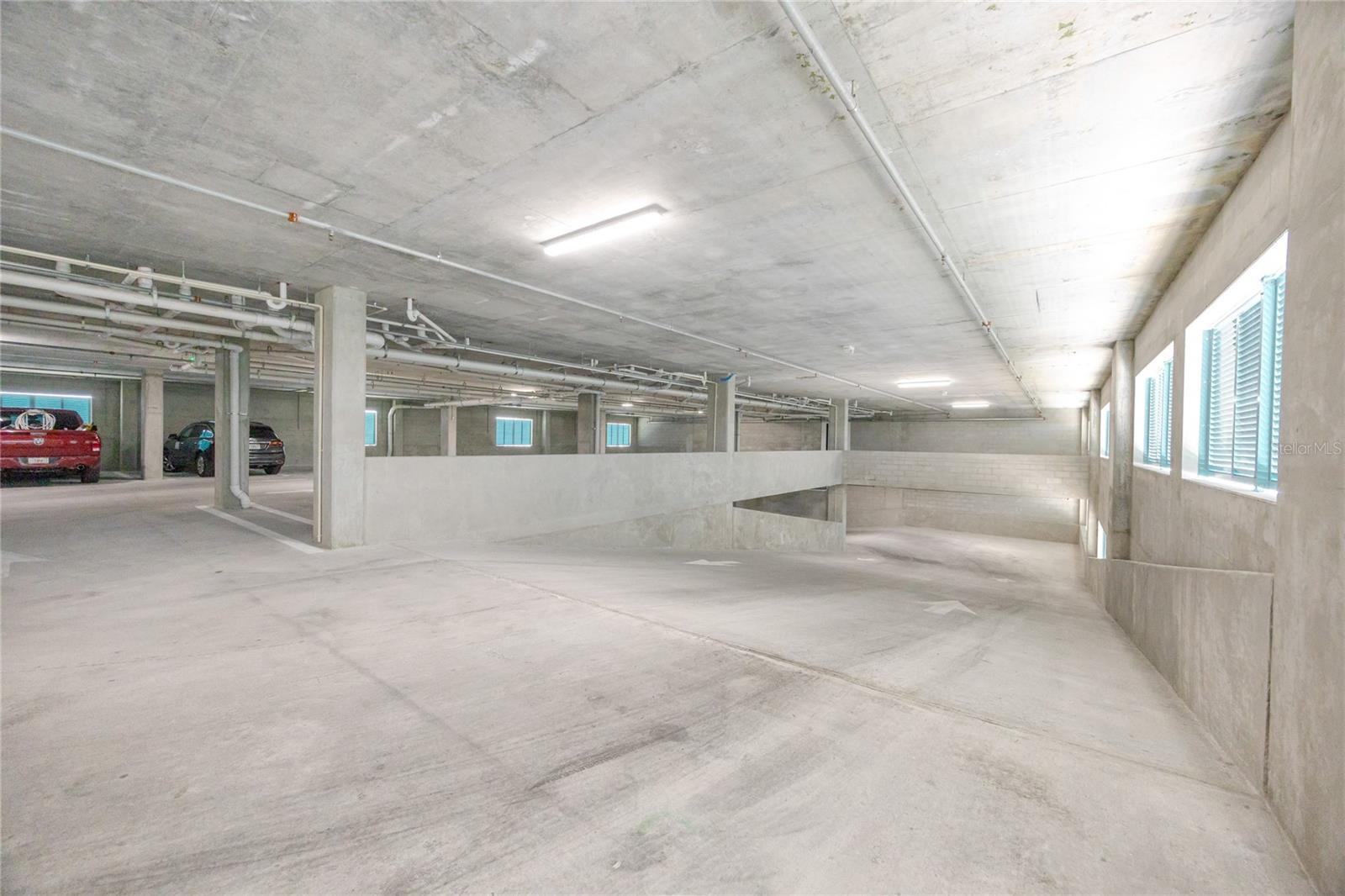 THE RESIDENCES AT TOWN CENTER - Residential