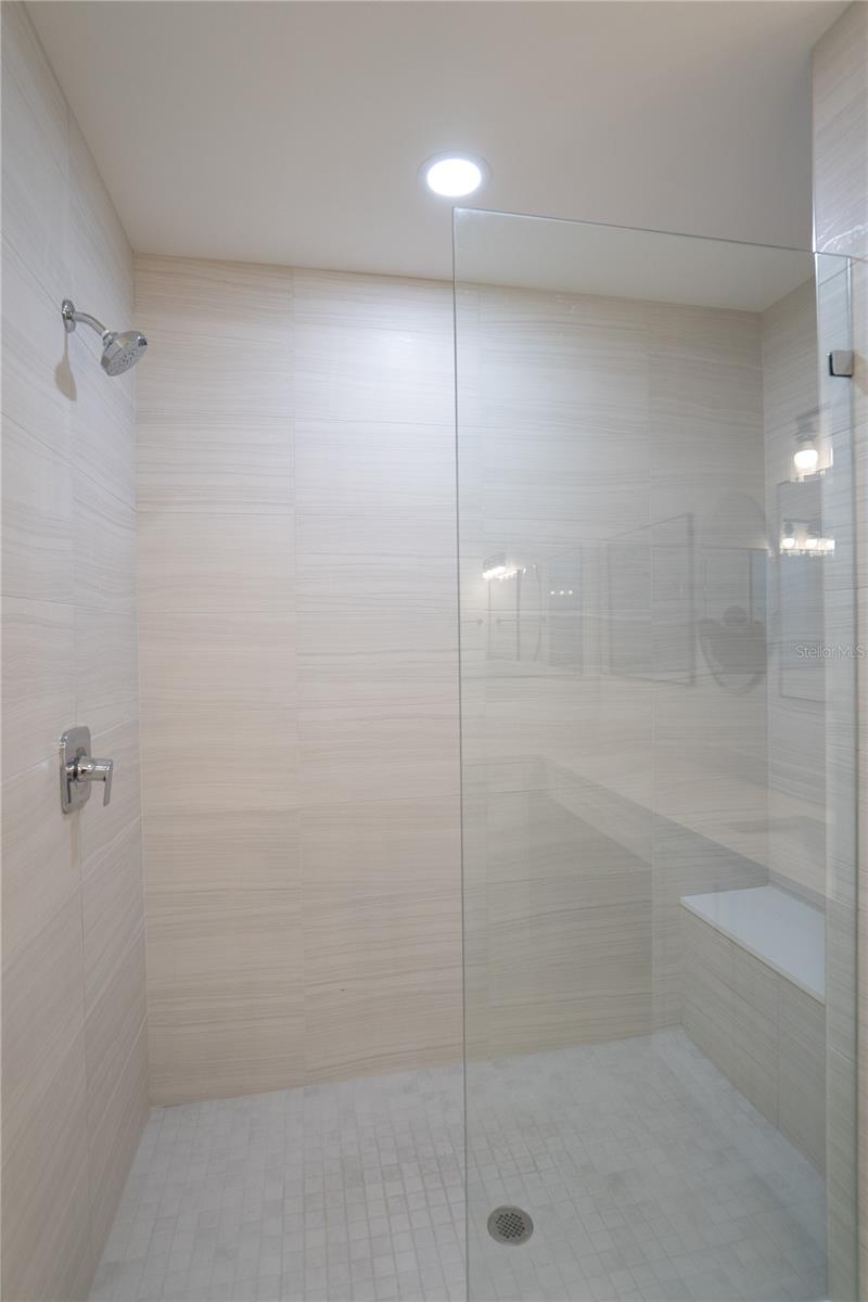 THE RESIDENCES AT TOWN CENTER - Residential