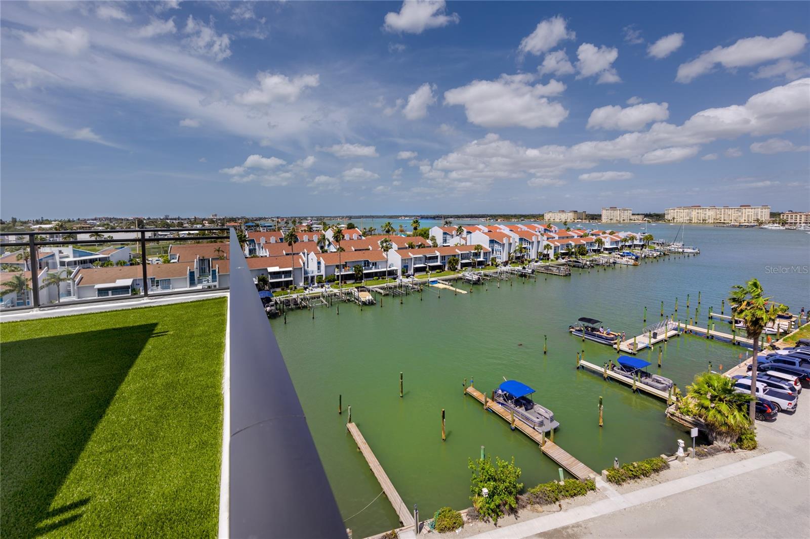 THE RESIDENCES AT TOWN CENTER - Residential