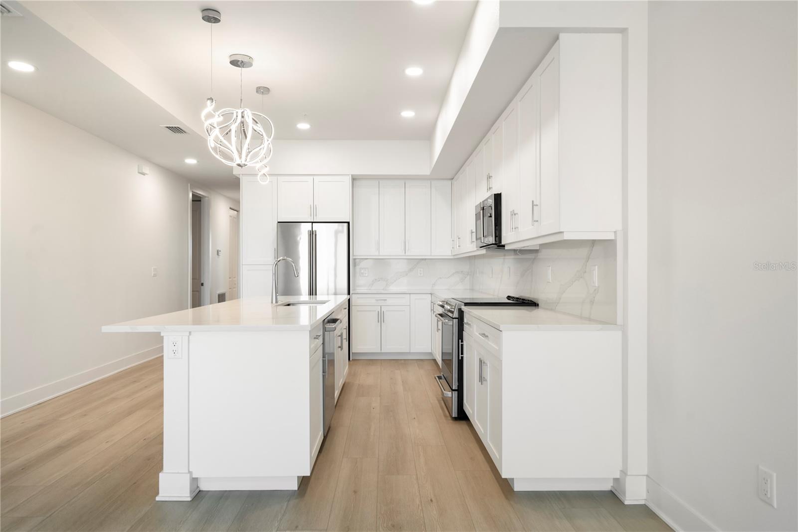 THE RESIDENCES AT TOWN CENTER - Residential