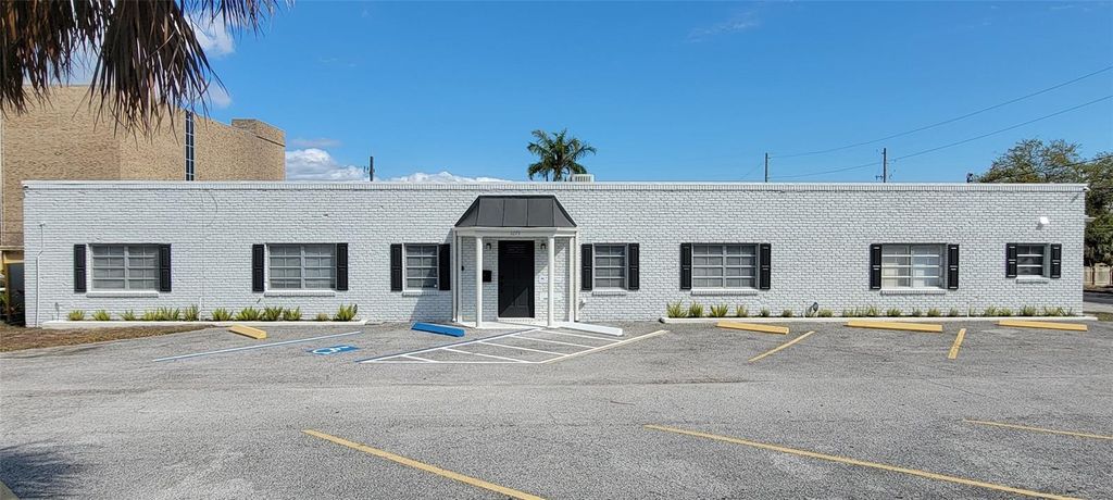 Photo of 1275 Cleveland Street, Clearwater, FL 33755 (MLS # TB8421250)