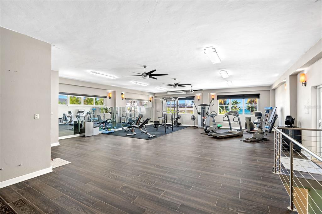 SANTA TERESITA - Residential