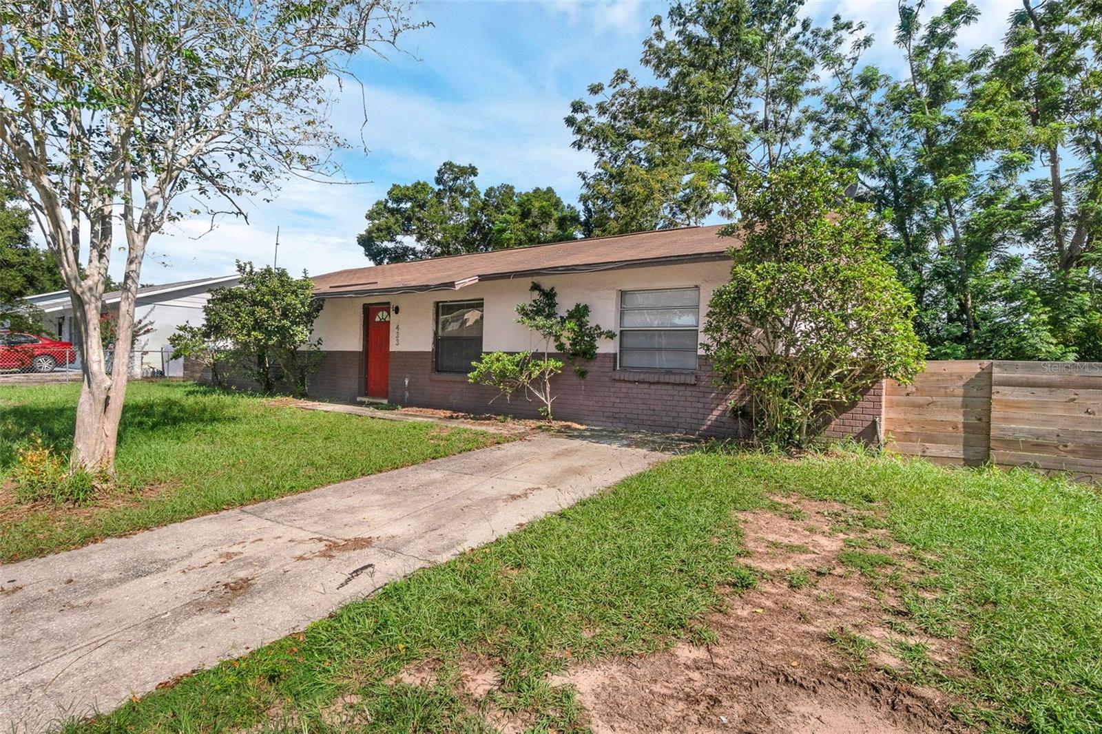 LAKE OPAL ESTATES - Residential Lease