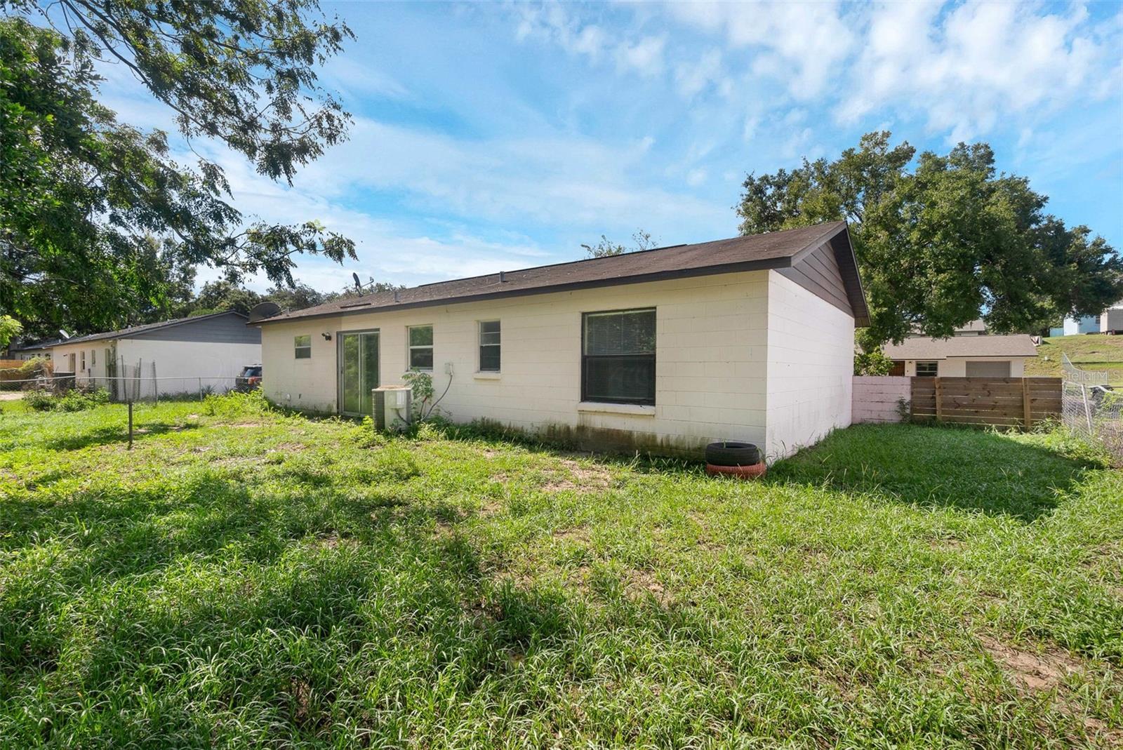 LAKE OPAL ESTATES - Residential Lease