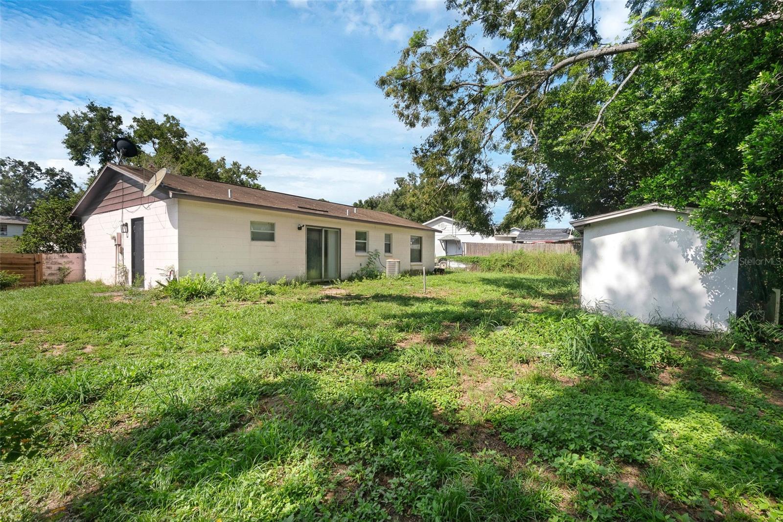 LAKE OPAL ESTATES - Residential Lease