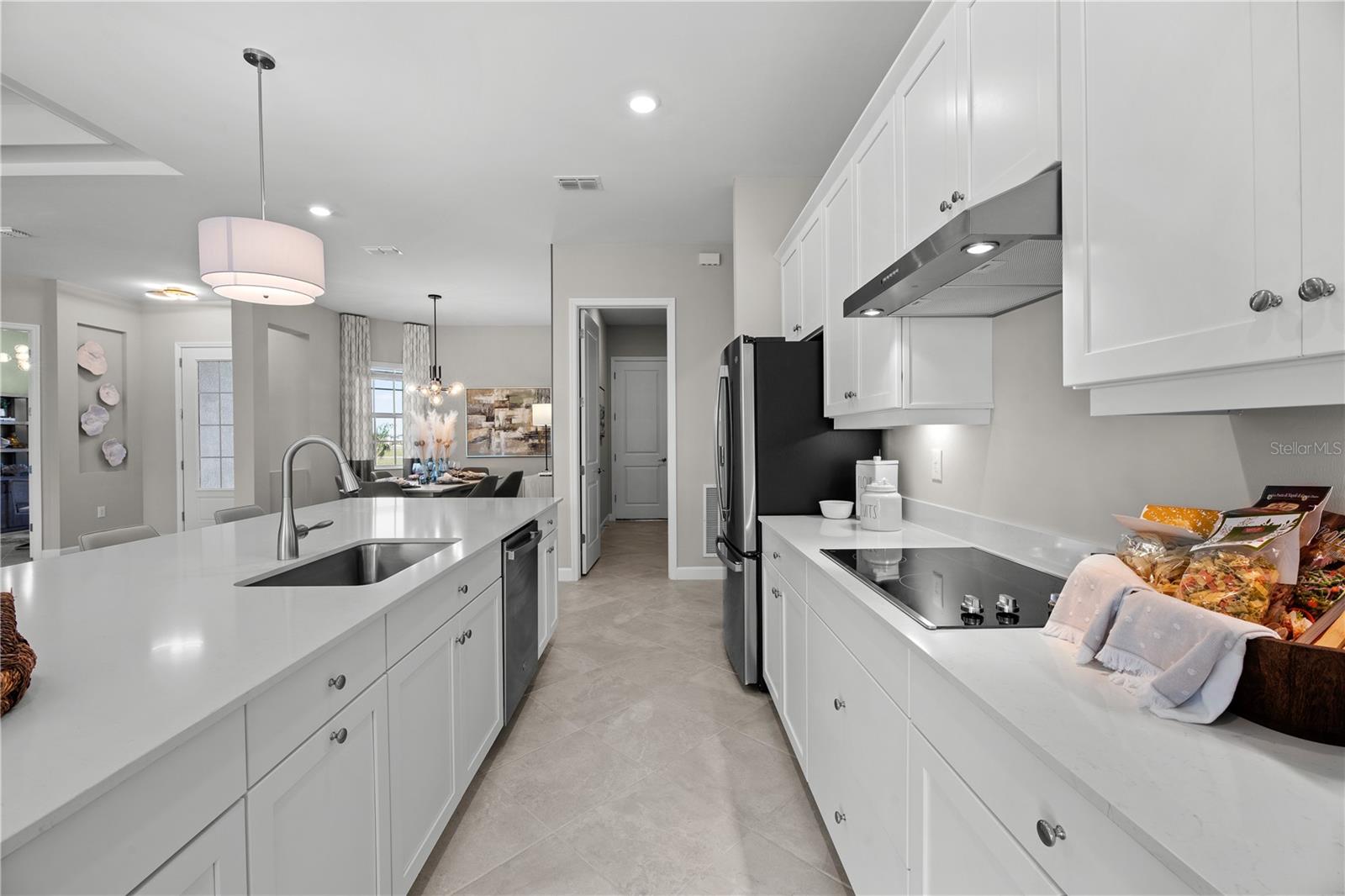 14162 WHITTIER LANE