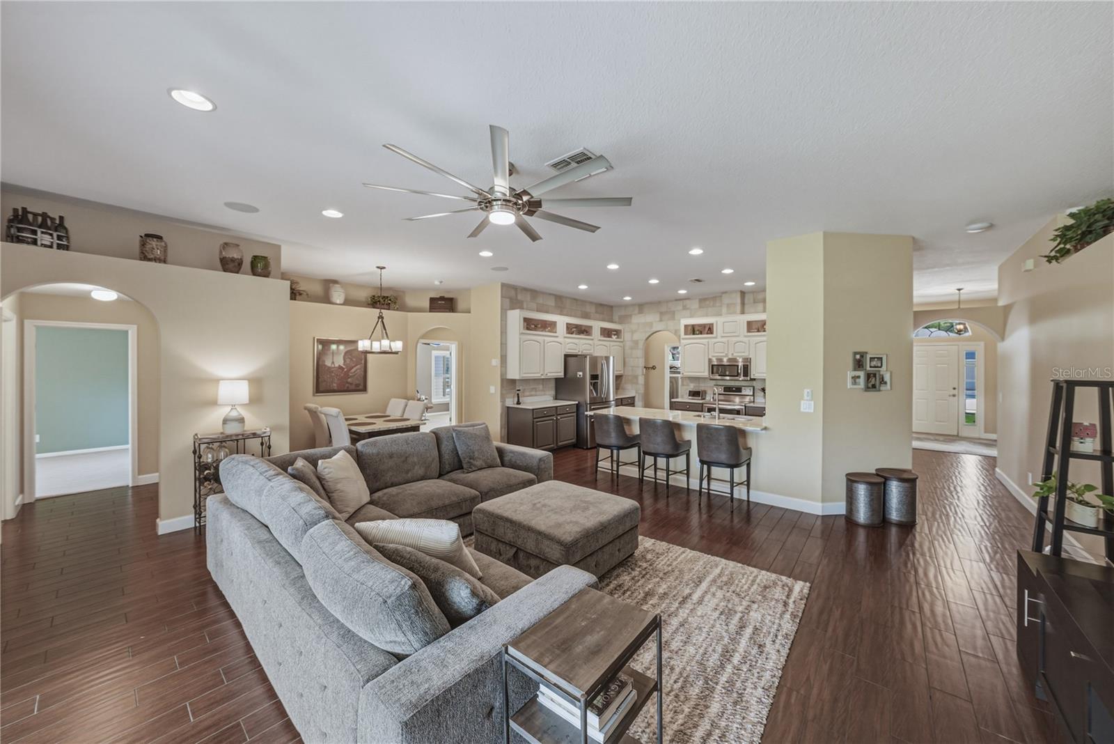 LEGENDS PASS - Residential