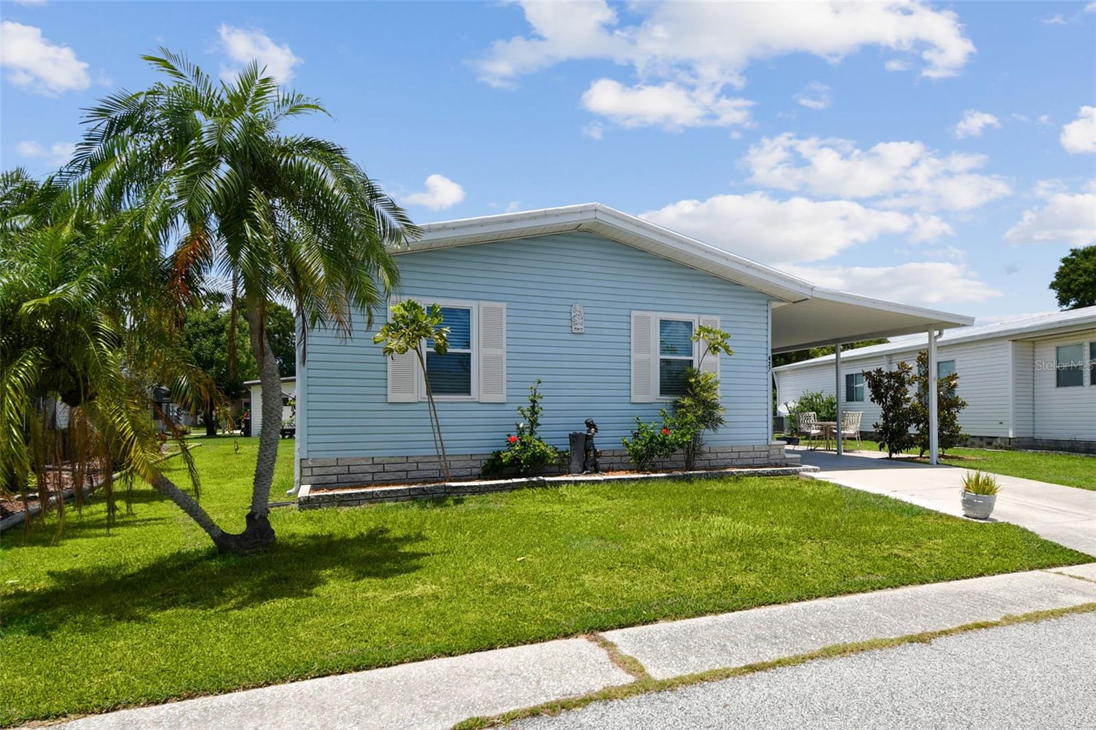 427 PELICAN DRIVE S
