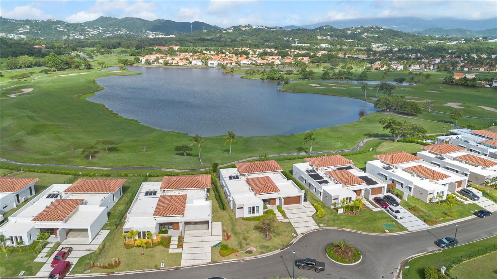 49 LOS LAGOS