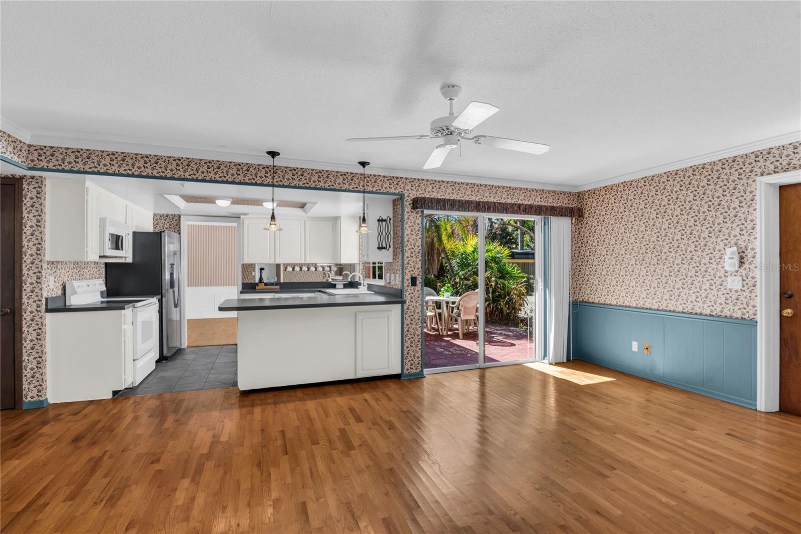 LANCASTER HEIGHTS - Residential