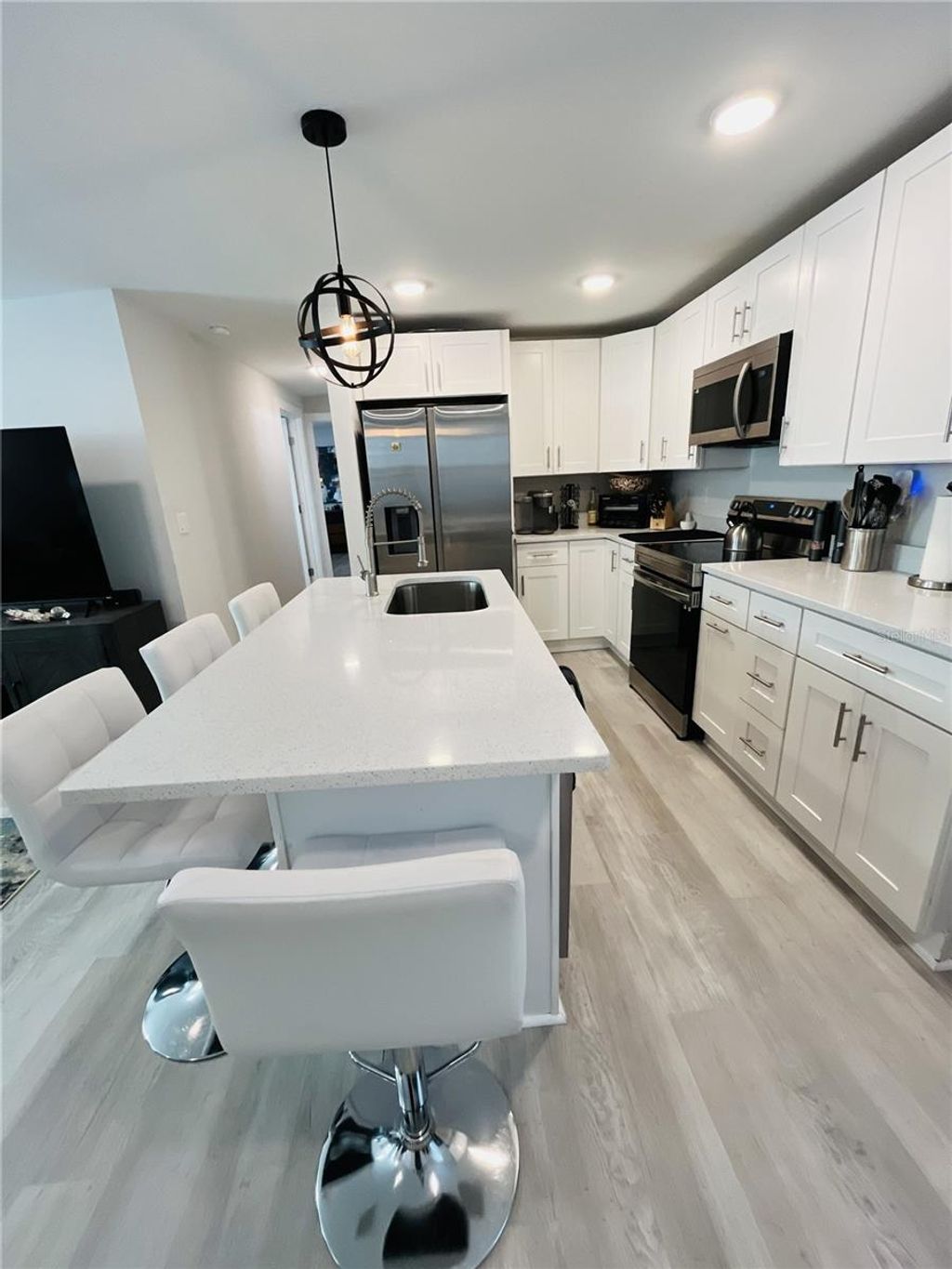 Photo of 6614 New Jersey Street, Bradenton, FL 34207 (MLS # A4683515)