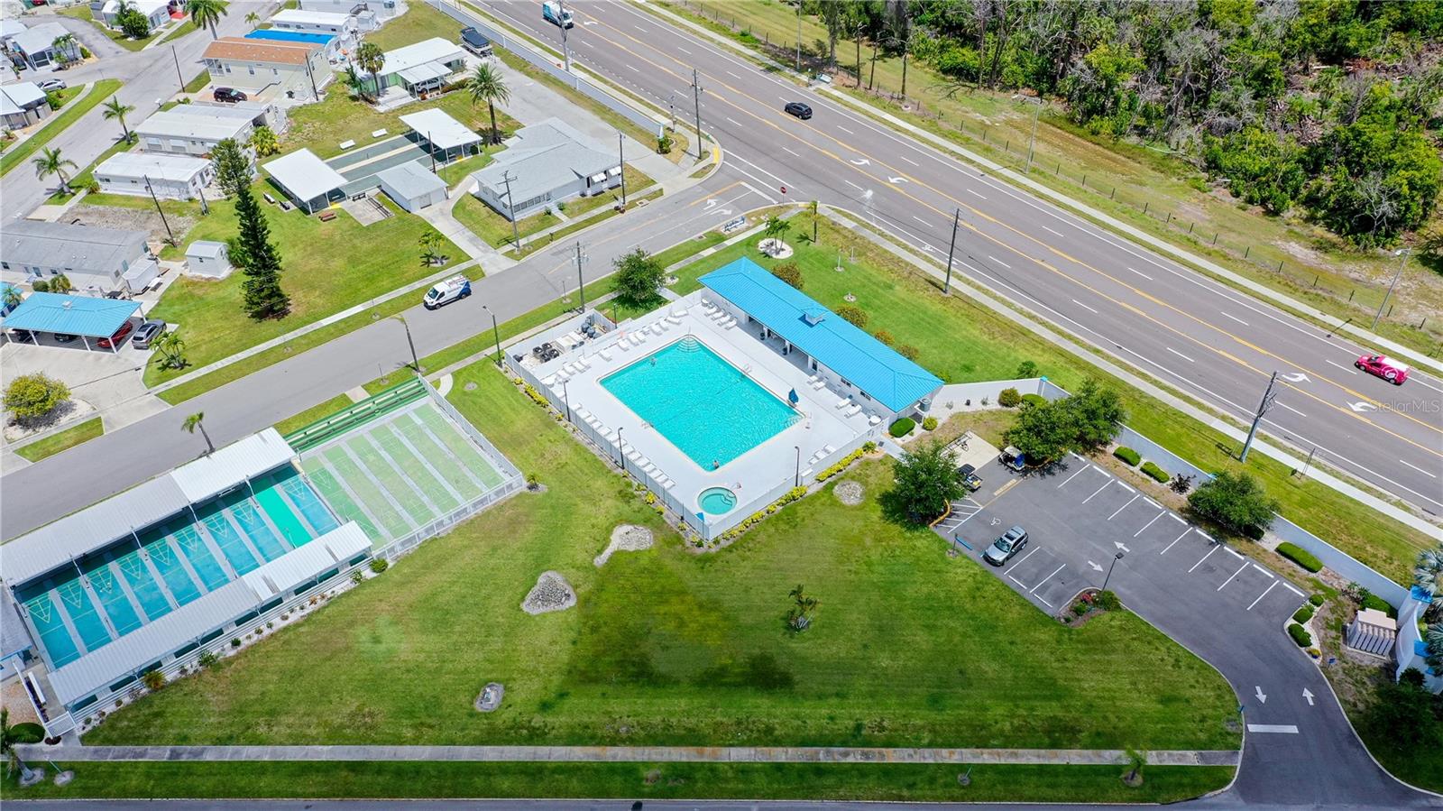 PARADISE BAY ESTATES CO-OP - Residential