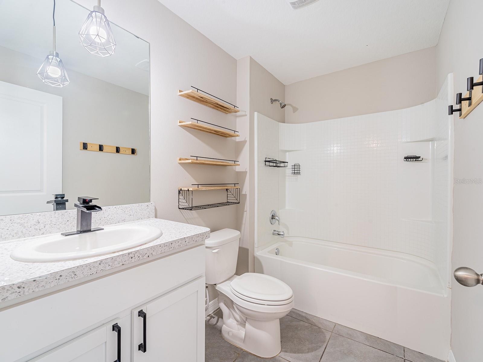 HERITAGE HILLS - Residential