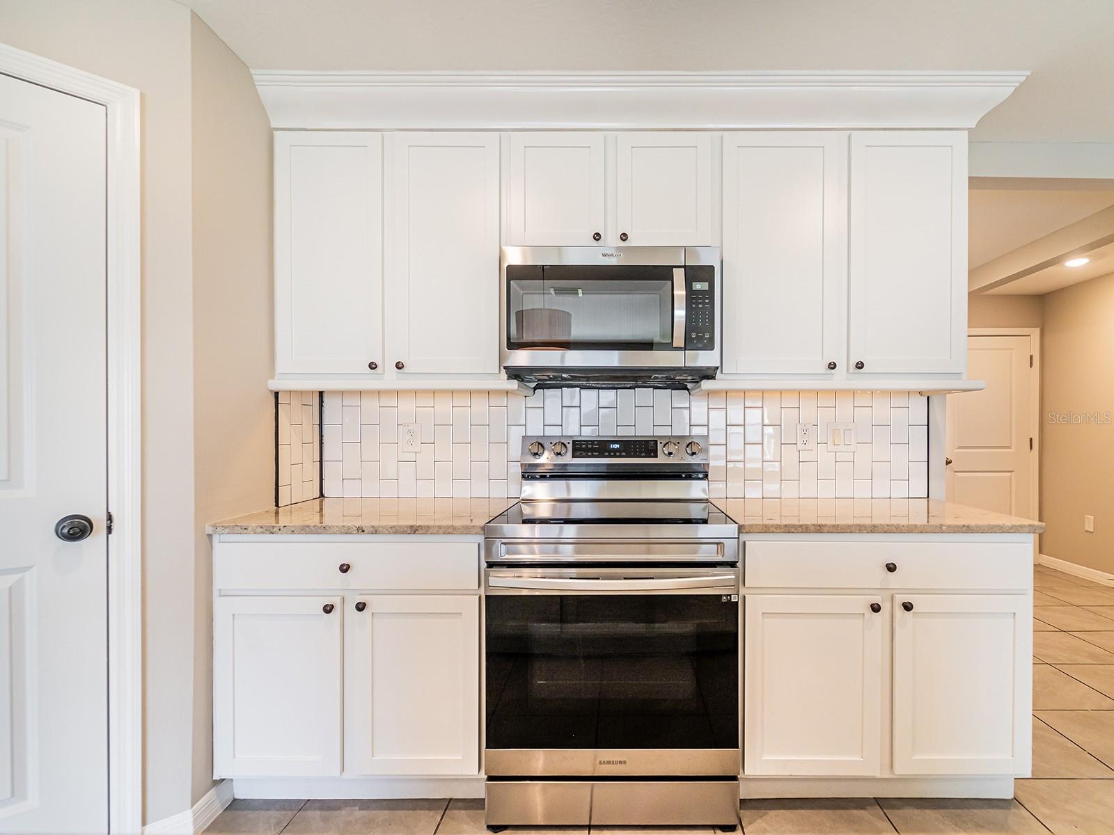 HERITAGE HILLS - Residential