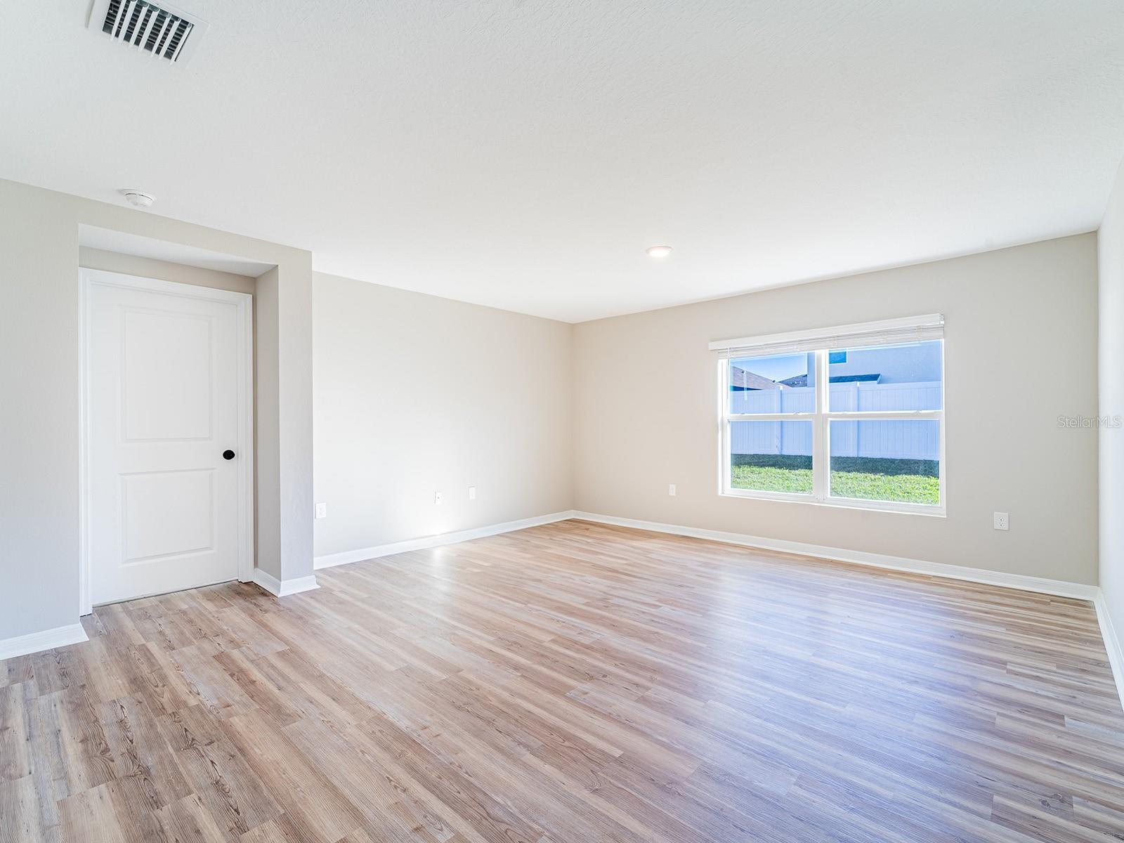 HERITAGE HILLS - Residential