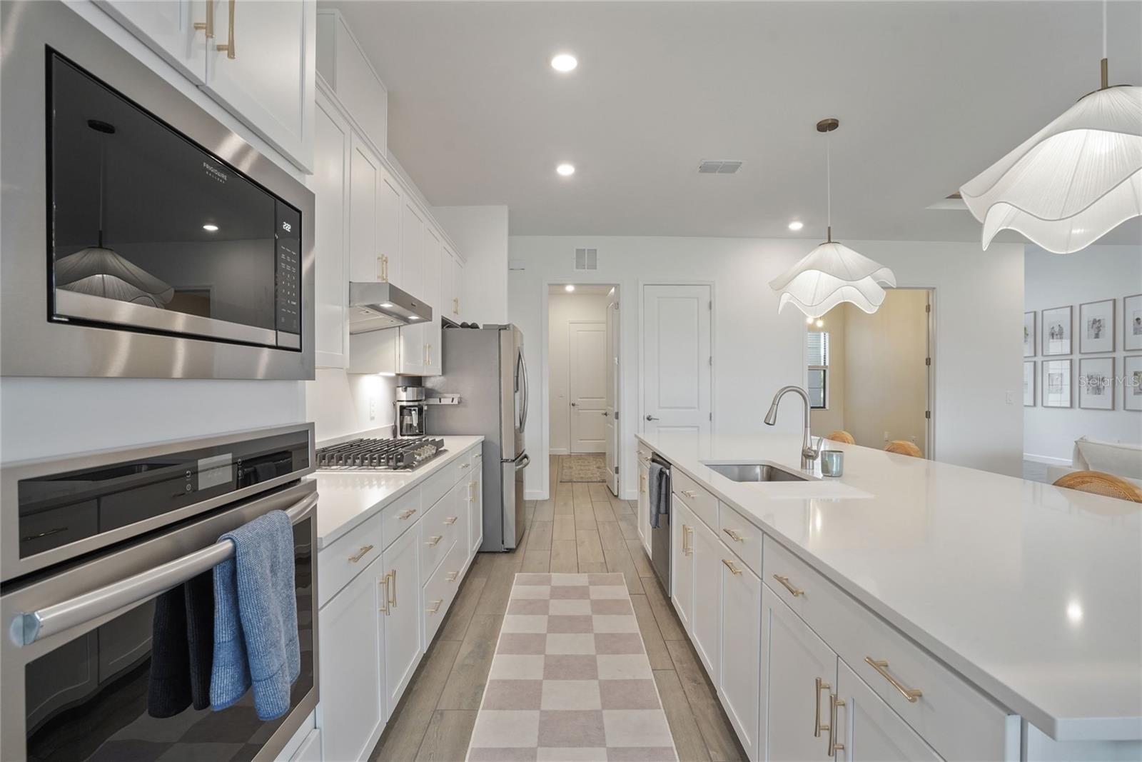 LORRAINE LAKES PH IIB-1 & IIB-2 - Residential