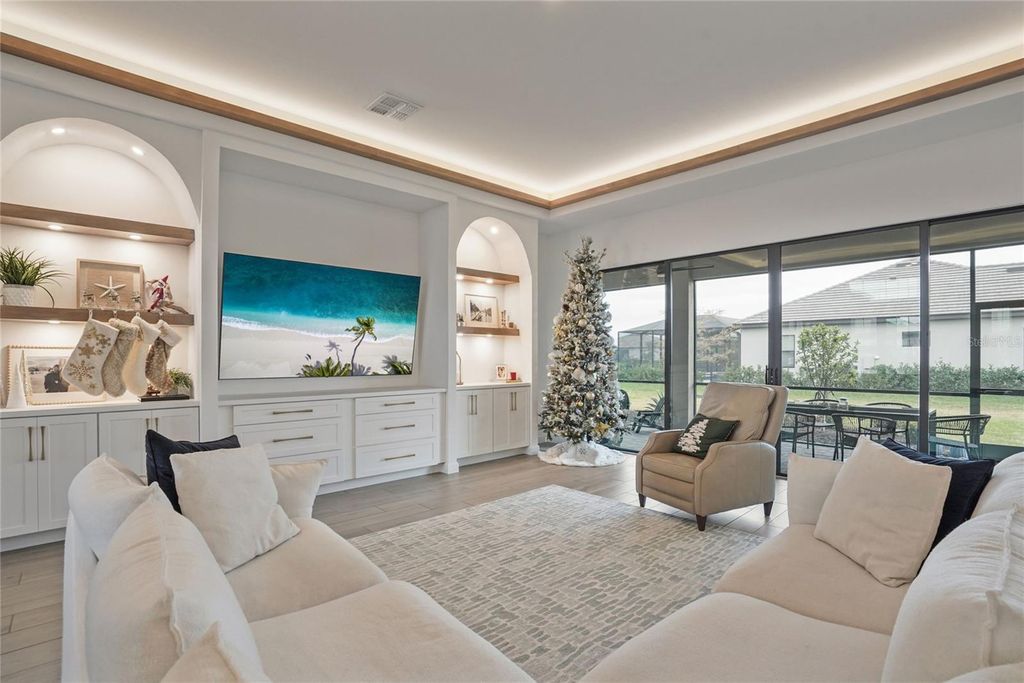 Photo of 15906 Tradewind Terrace, Lakewood Ranch, FL 34211 (MLS # A4675353)