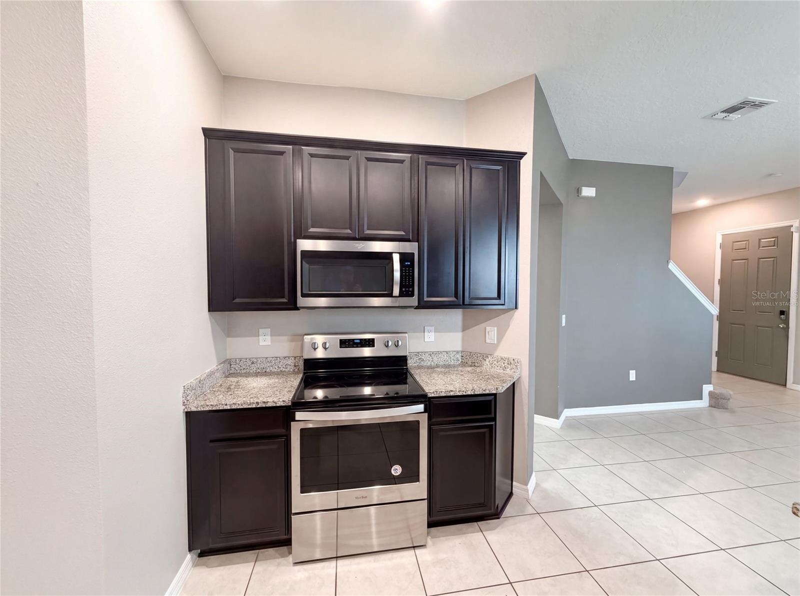 1572 ASTORIA ARBOR LANE