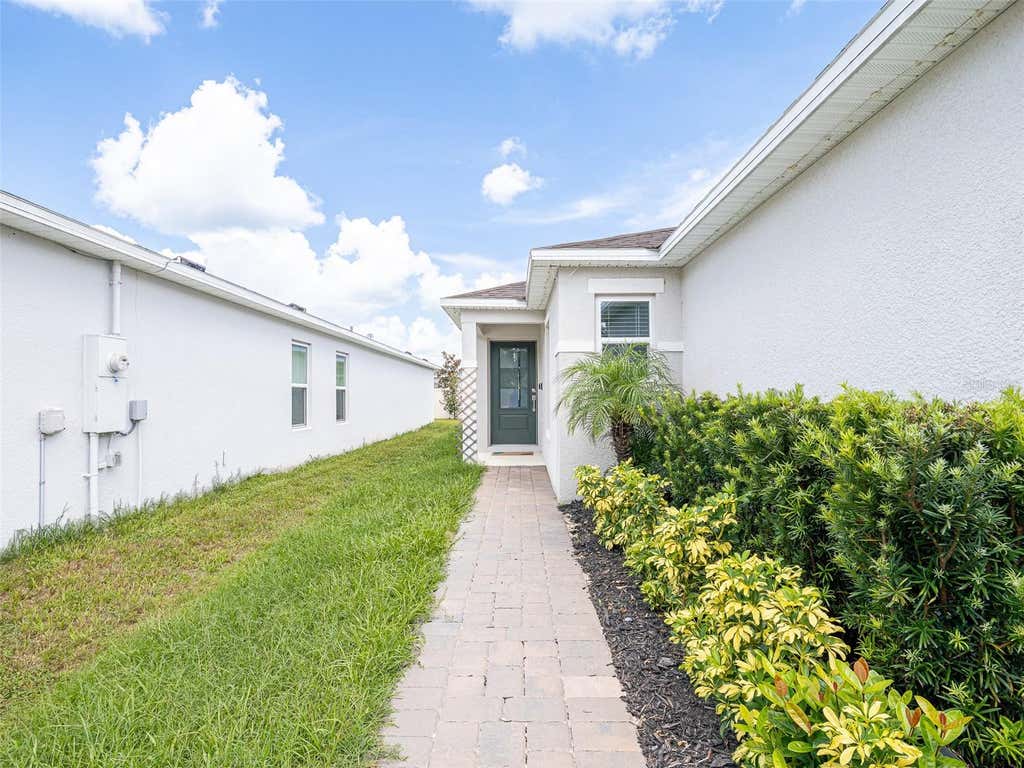 Photo of 2893 Sanctuary Drive, Clermont, FL 34714 (MLS # O6432334)