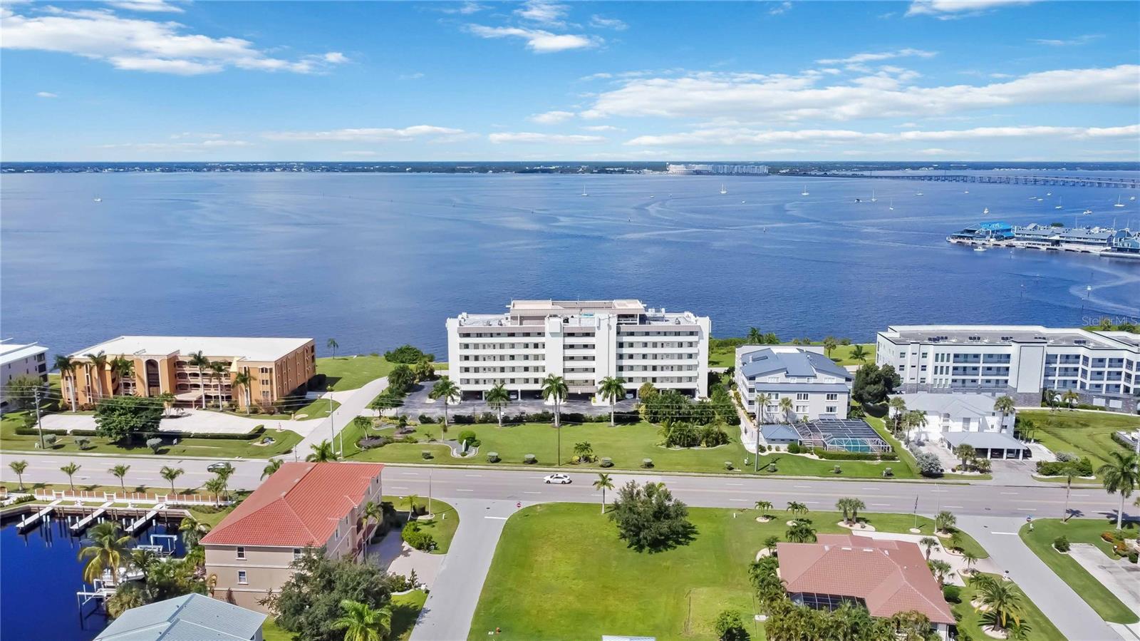 PALACIO DEL SOL - Residential Lease