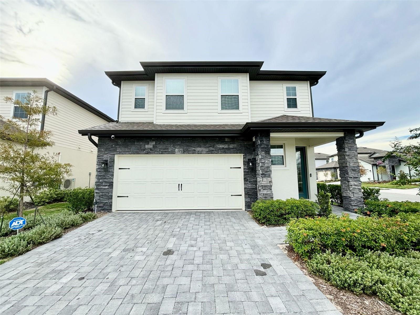 Live every day like you're on vacation!
This beautiful home is available for rent and ready for you to move in. Located in the highly sought-after Reunion Village community—just 10 minutes from Disney World— this property offers the perfect combination of comfort, elegance, and unbeatable location.
The home features a stylish and functional layout, including a gourmet kitchen with Whirlpool® stainless steel appliances (gas stove and built-in oven), quartz countertops, tall cabinets with crown molding, designer light fixtures, and modern blinds throughout. All bedrooms are upstairs for added privacy, including a spacious primary suite with a private bathroom, double sinks, tub/shower combo, and a large walk-in closet. Secondary bedrooms are generously sized and well-distributed. As a resident of Reunion Village, you’ll enjoy access to Encore’s resort-style amenities: a 10-acre water park with slides, pool, splash pad, playground, tennis, basketball and volleyball courts, fitness center, arcade, shopping, dining, and more. With easy access to major highways, attractions, and entertainment, this rental home is more than a place to live—it’s a gateway to an exceptional lifestyle.
Contact us today to schedule your private showing and make this home yours!