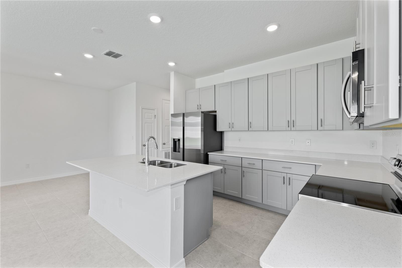 503 SILVER PALM DRIVE