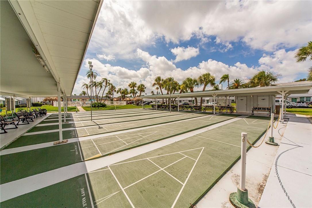 PARADISE SHORES - Residential Lease