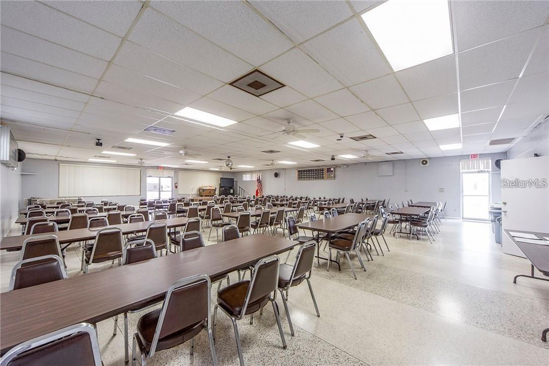 PARADISE SHORES - Residential Lease