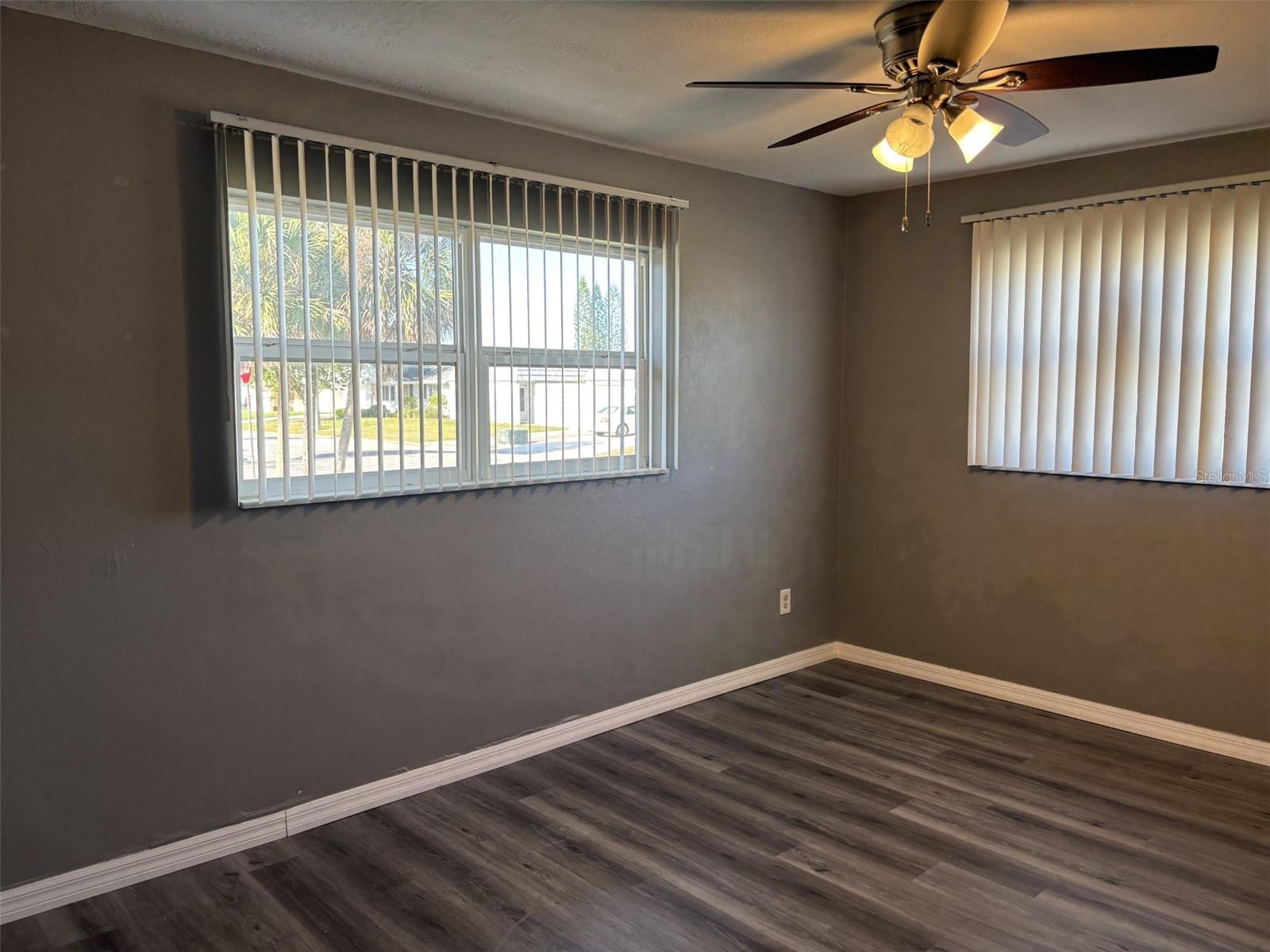 FLOR A MAR - Residential Lease