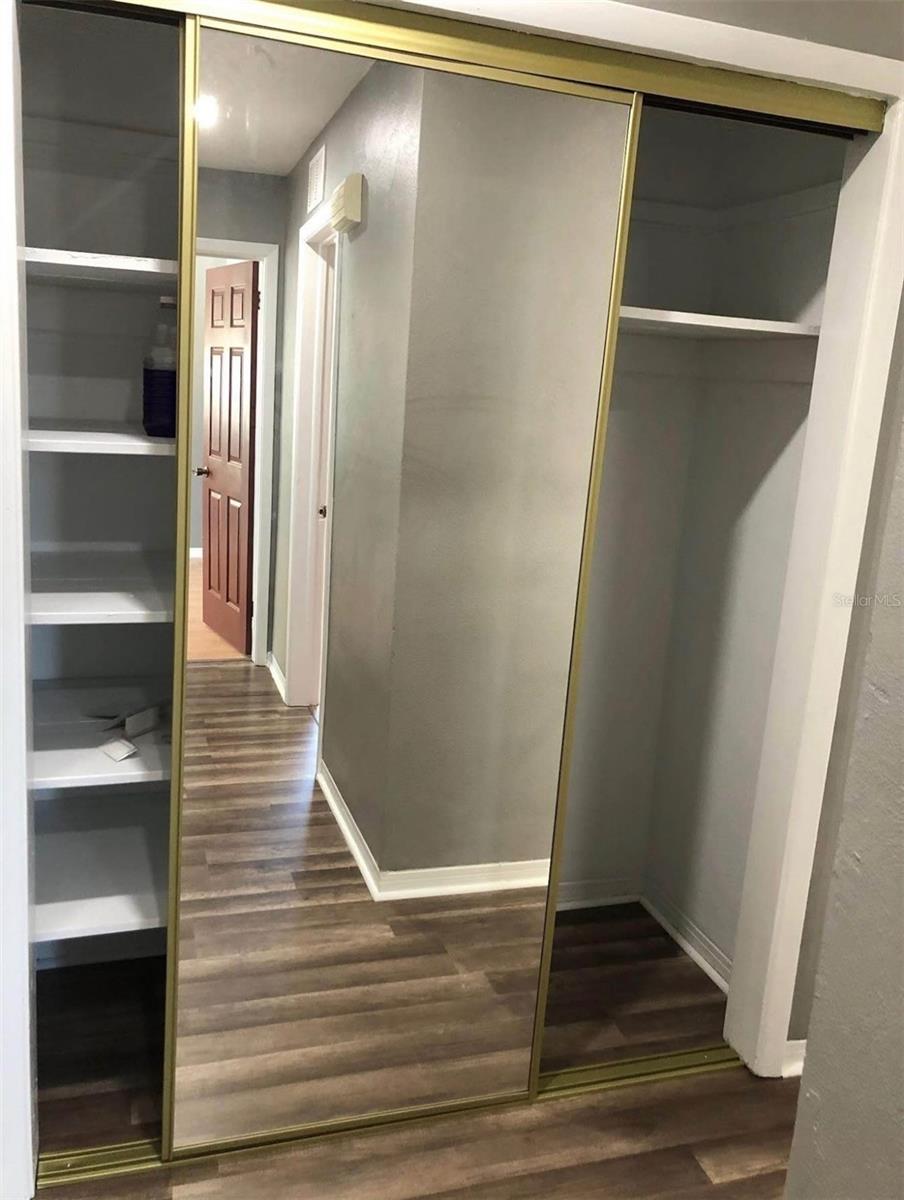 FLOR A MAR - Residential Lease