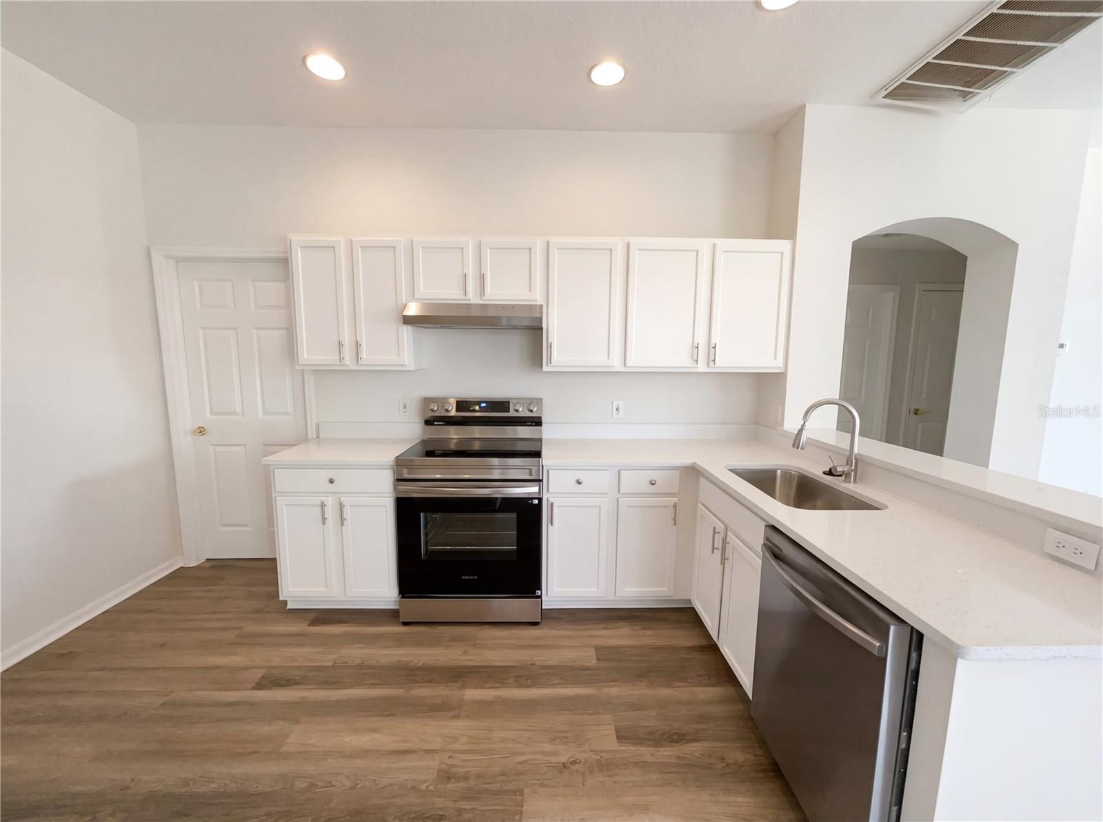 WESTCHASE SEC 377 - Residential