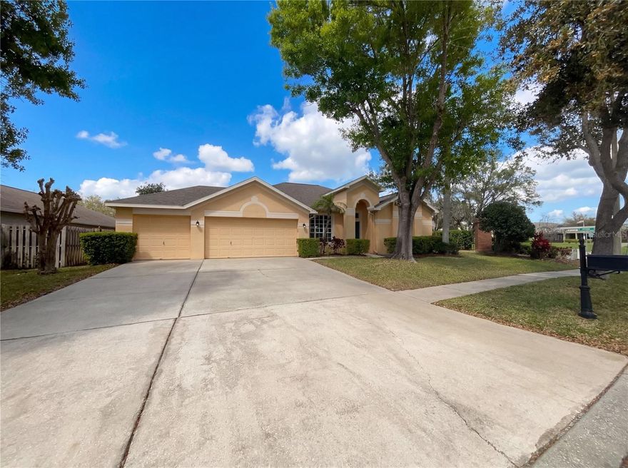 Location, lifestyle, and top-rated schools—this Westchase neighborhood beauty checks all the boxes. Impeccably maintained, this 3-bedroom, 2.5-bath home with a 3-car garage offers 1,880 square feet of light-filled living space with vaulted ceilings, an open floor plan, expansive windows, and a warm neutral palette. Enjoy tile flooring in the main areas, comfortable carpet in select rooms, and a layout that feels bright, open, and welcoming. Set on a 7,597-square-foot lot in one of Tampa’s most loved communities, this home gives you access to Westchase’s resort-style amenities including pools, tennis, pickleball, playgrounds, and scenic walking trails. Walk to Westchase Elementary and Davidsen Middle, and enjoy close proximity to Alonso High School’sI, nternational Baccalaureate Program , two lively town centers, Tampa International Airport, the Veterans Expressway, Westshore, and the beautiful Pinellas beaches. This is Florida living done right.