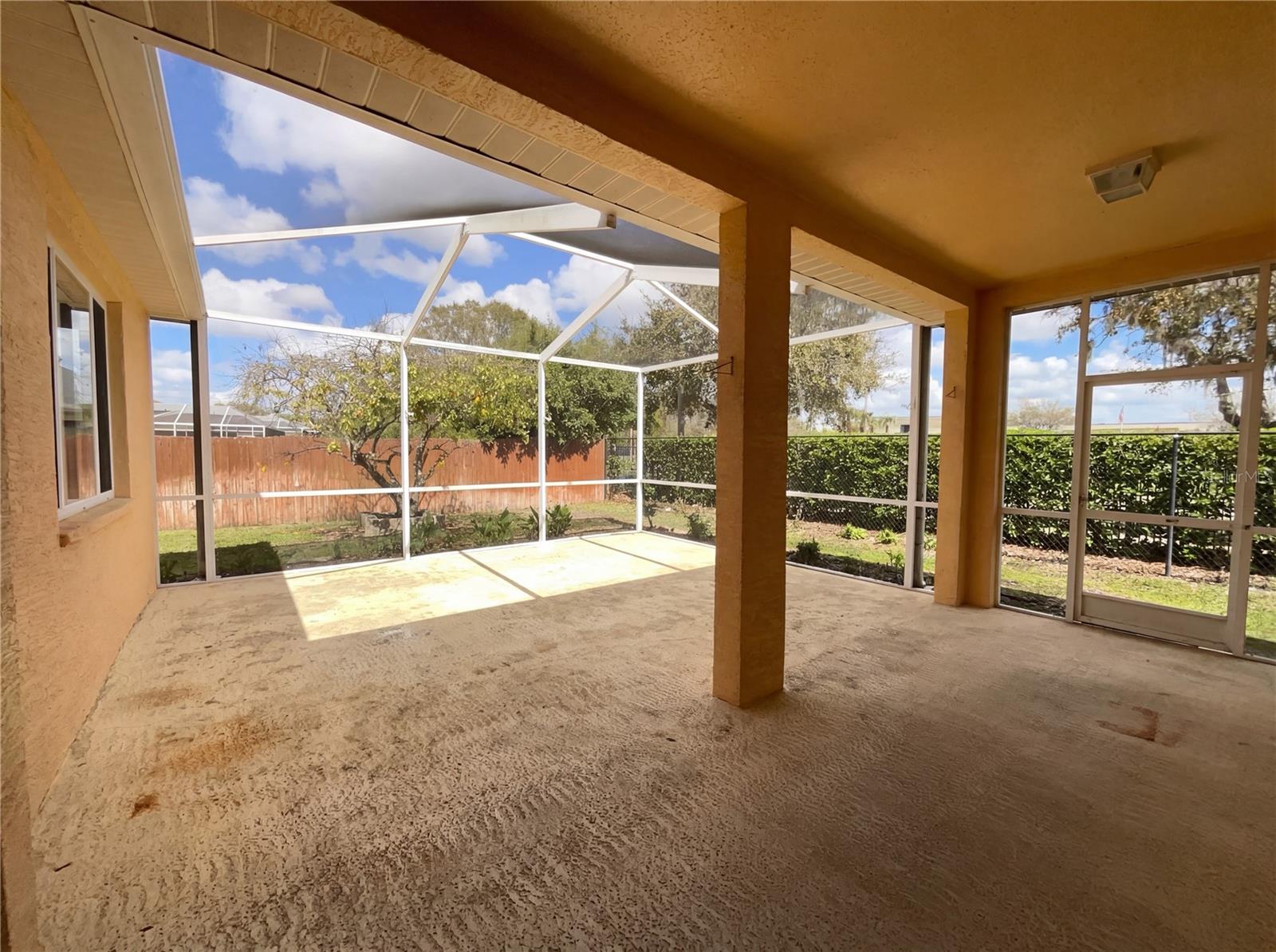 WESTCHASE SEC 377 - Residential