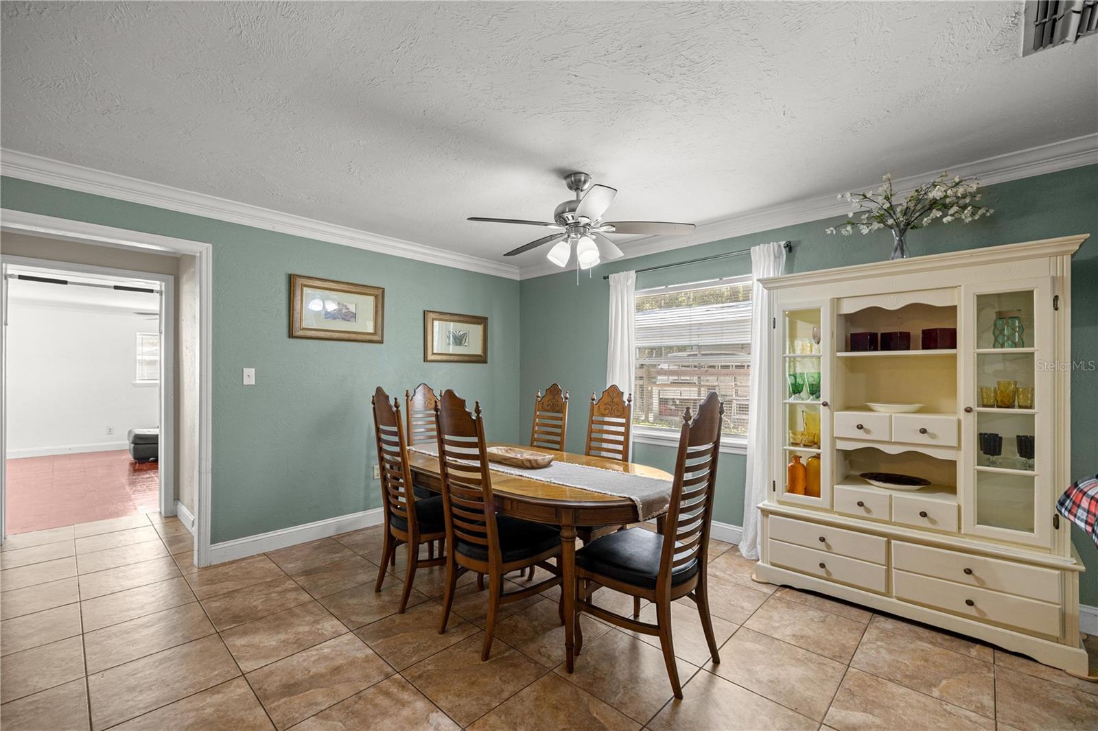 TOWN MCINTOSH - Residential