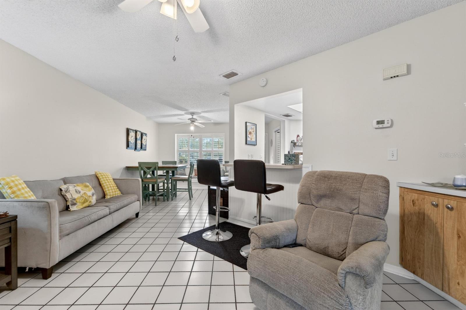 413 LAKE POINT COURT 4-B