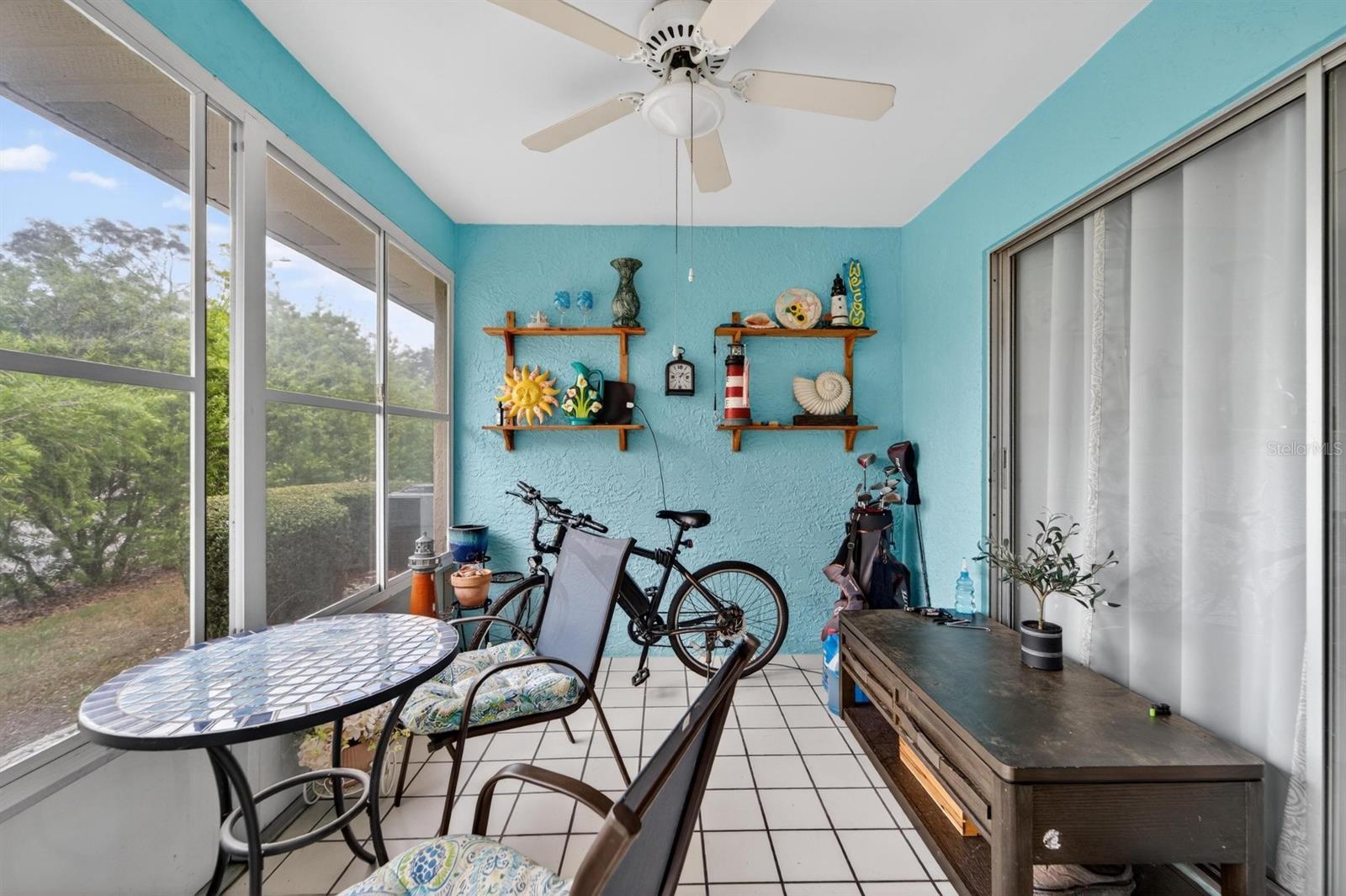 THE KNOLLS OF KINGS POINT PHAS - Residential