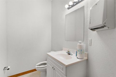 Tiny photo for 407 E Alfred Street, Tavares, FL 32778 (MLS # G5094258)